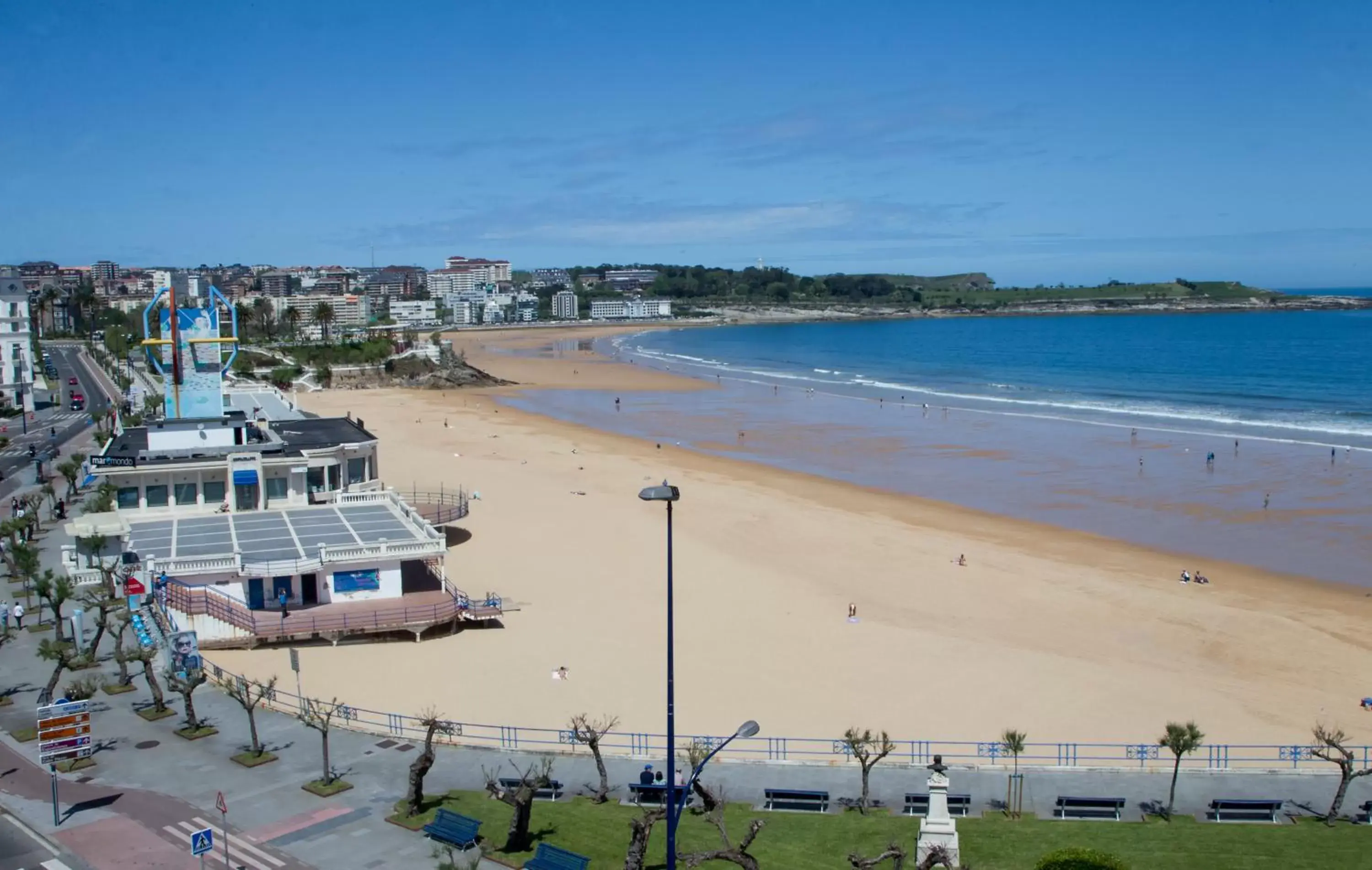 Beach in Silken Río Santander