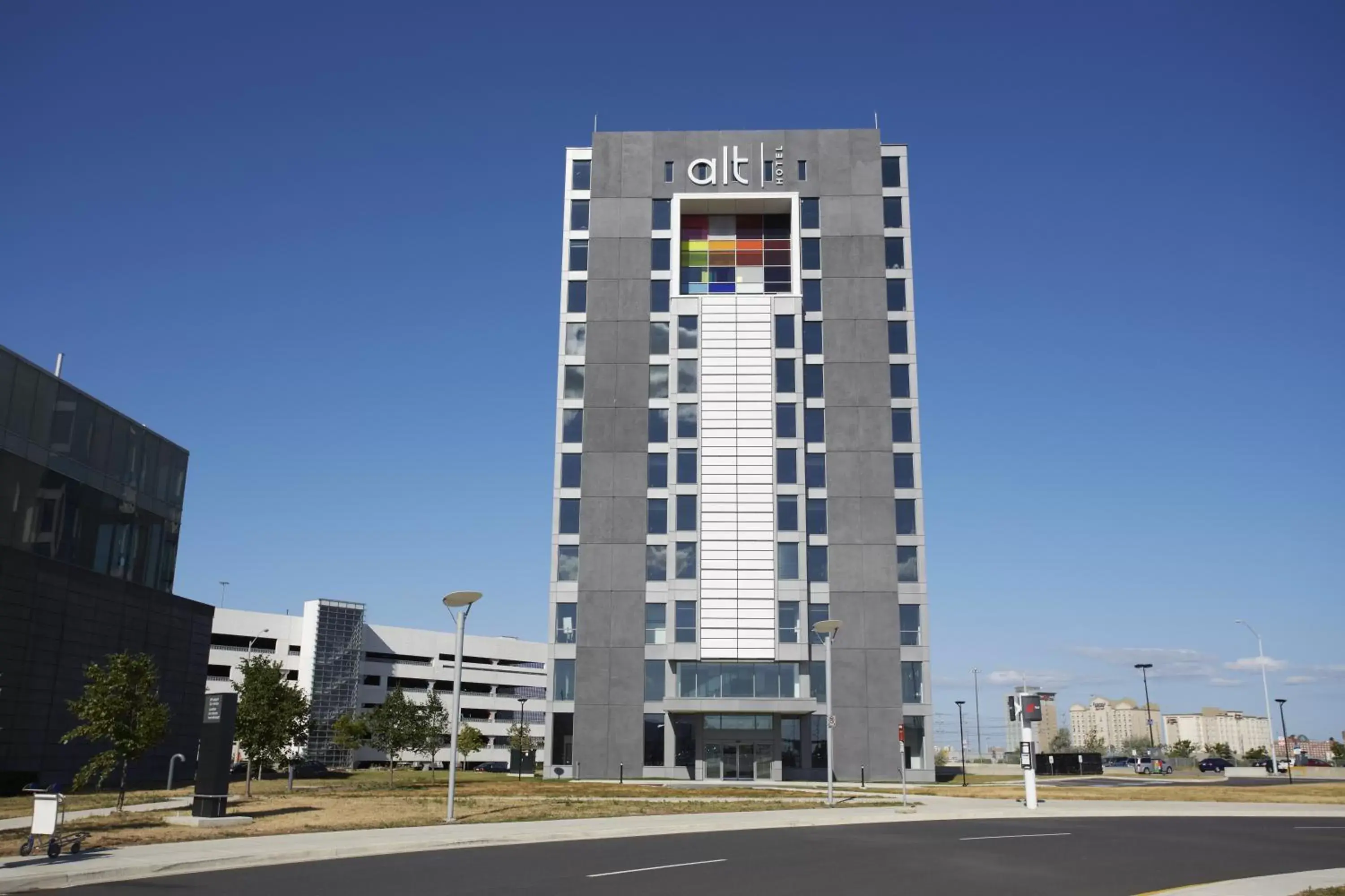 Facade/entrance, Property Building in Alt Hotel Toronto Airport