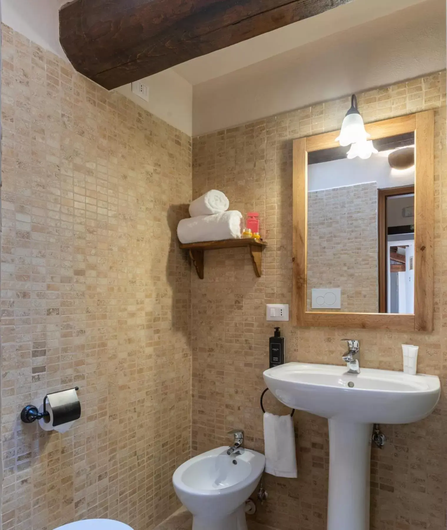 Shower, Bathroom in Borgo Petroro