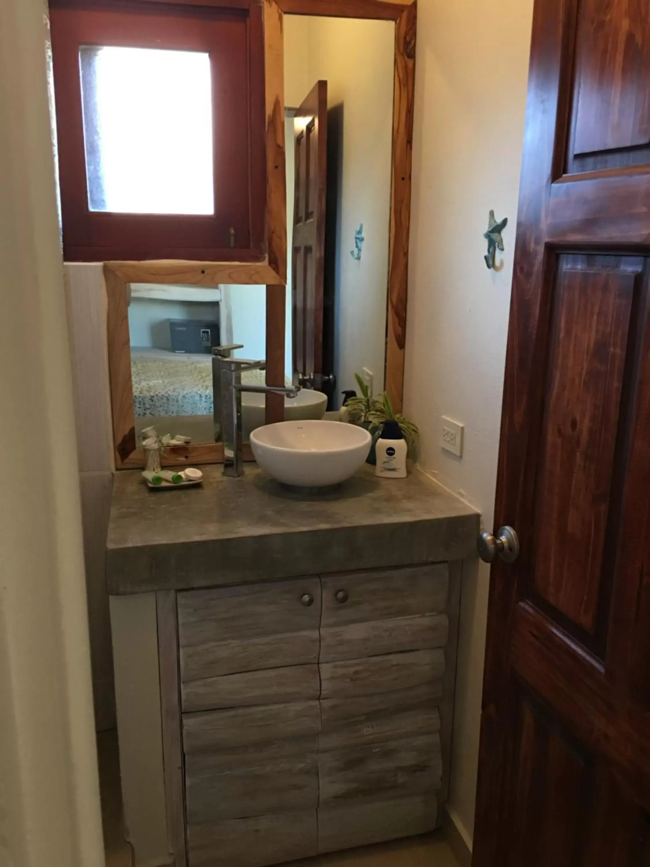 Bathroom in Ten North Tamarindo Beach Hotel