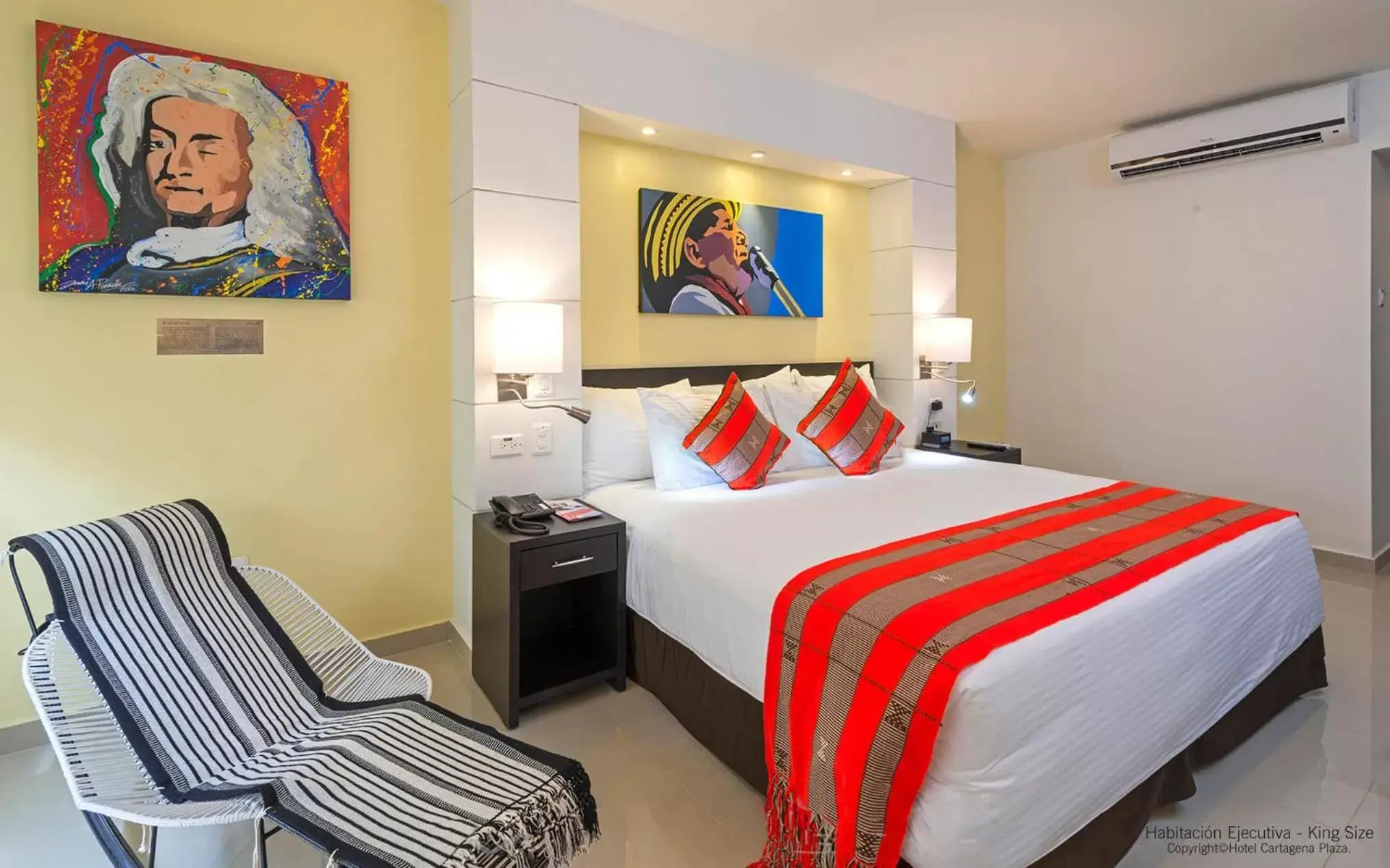 Photo of the whole room, Bed in Hotel Cartagena Plaza