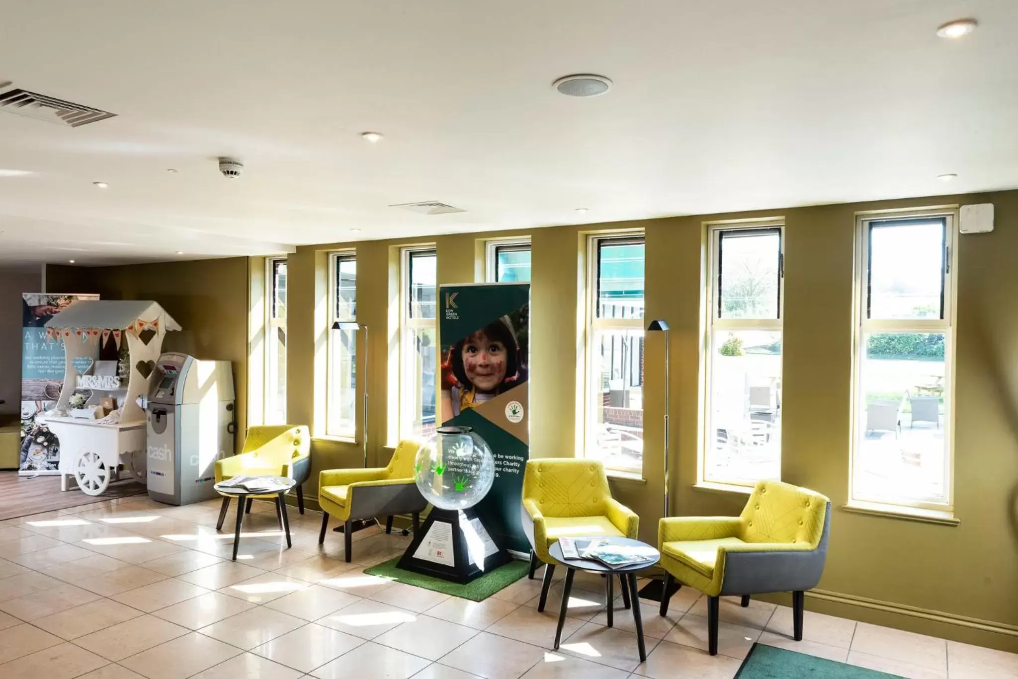 Property building in Holiday Inn Birmingham M6, Jct7 by IHG Property building in Holiday Inn Birmingham M6, Jct7 by IHG