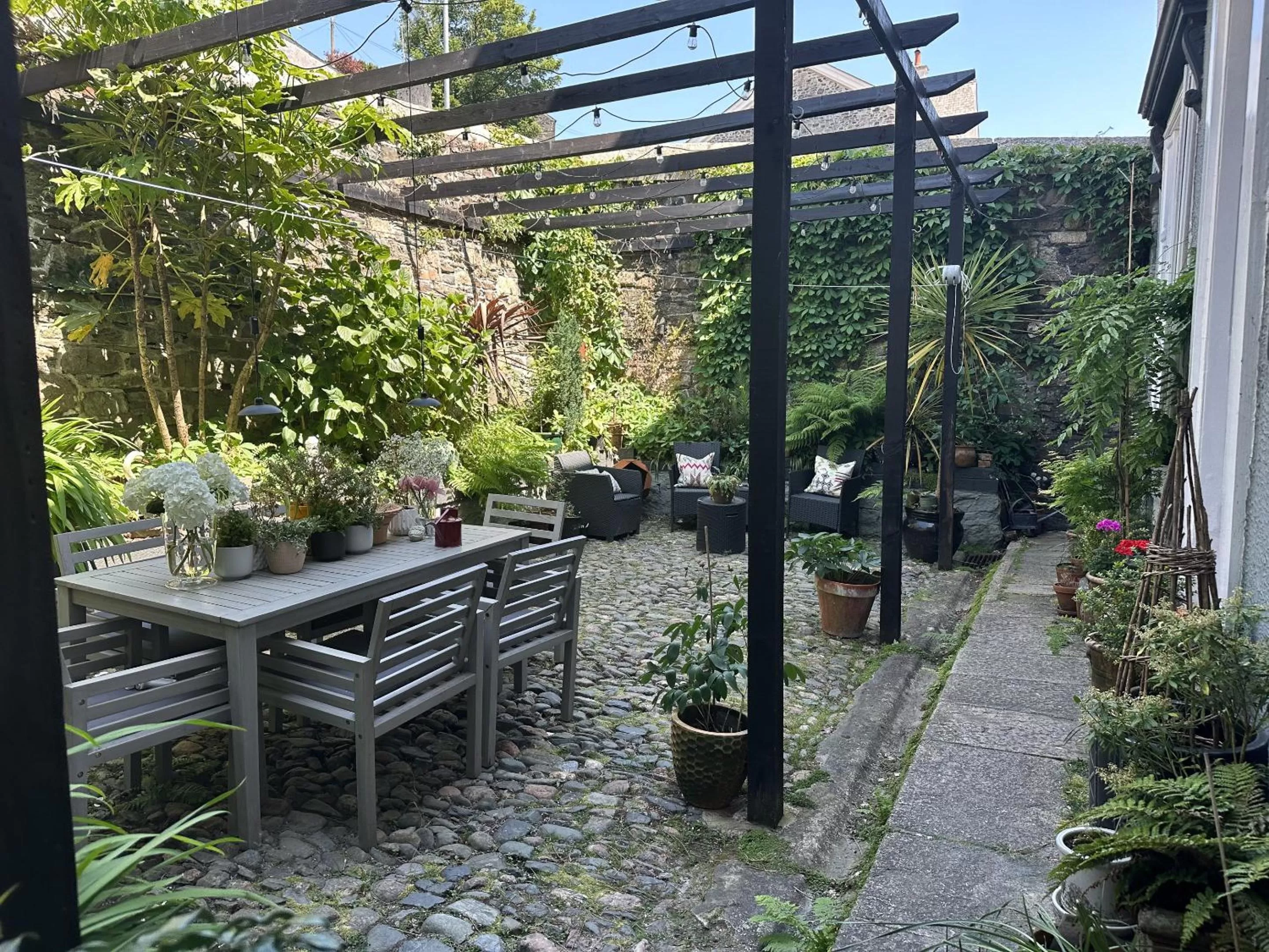 Garden in One Drake Road, Tavistock, Devon