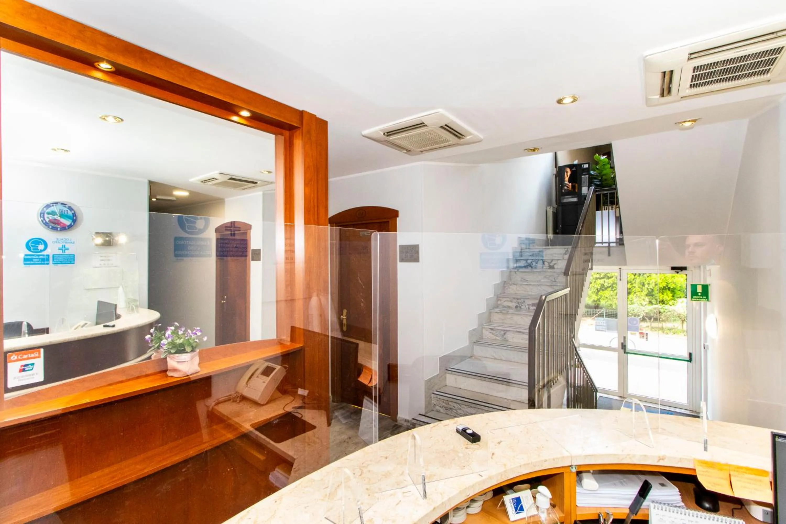 Lobby or reception in Hotel Cristallo Torino