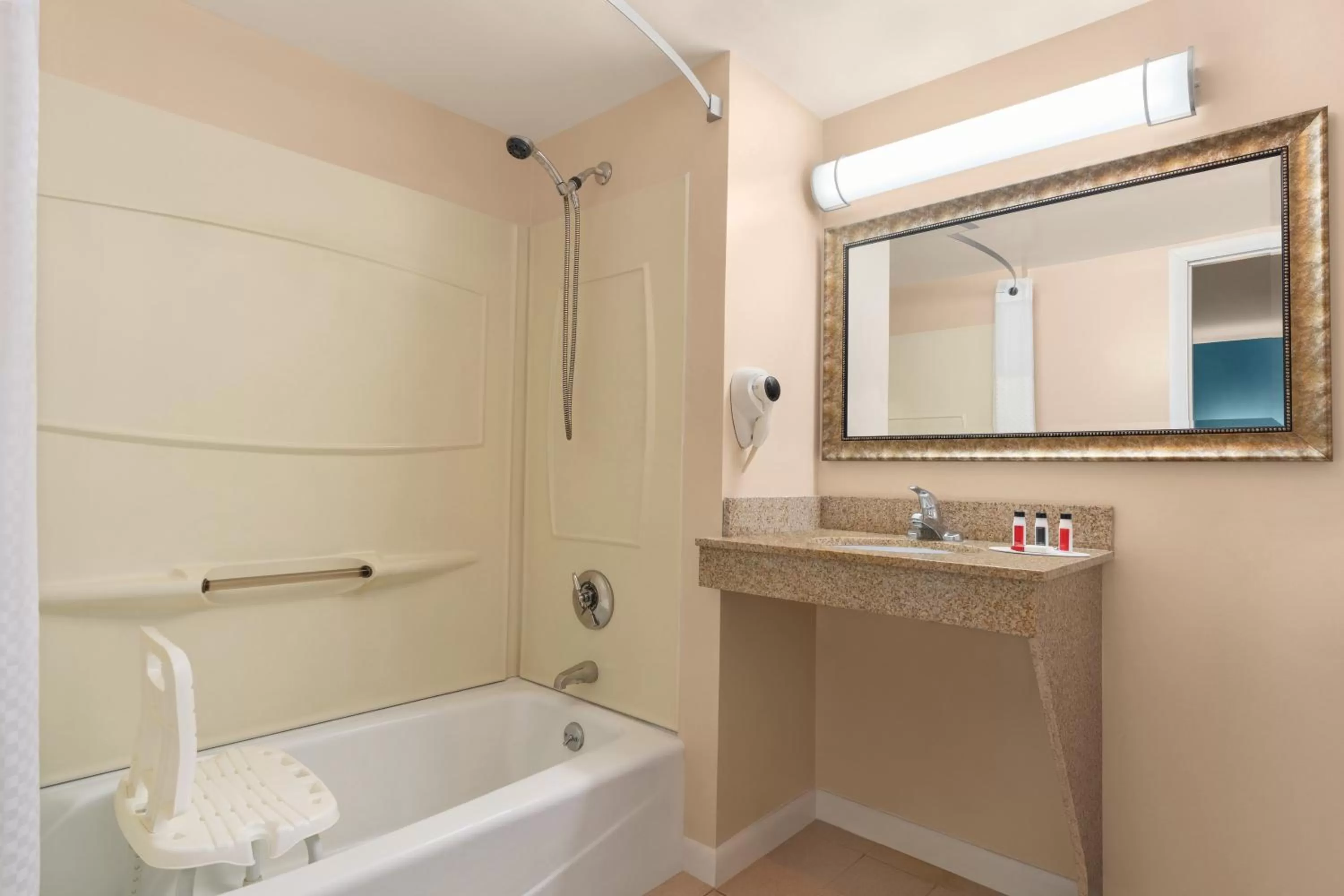Bathroom in Days Inn by Wyndham Middletown/Newport Area