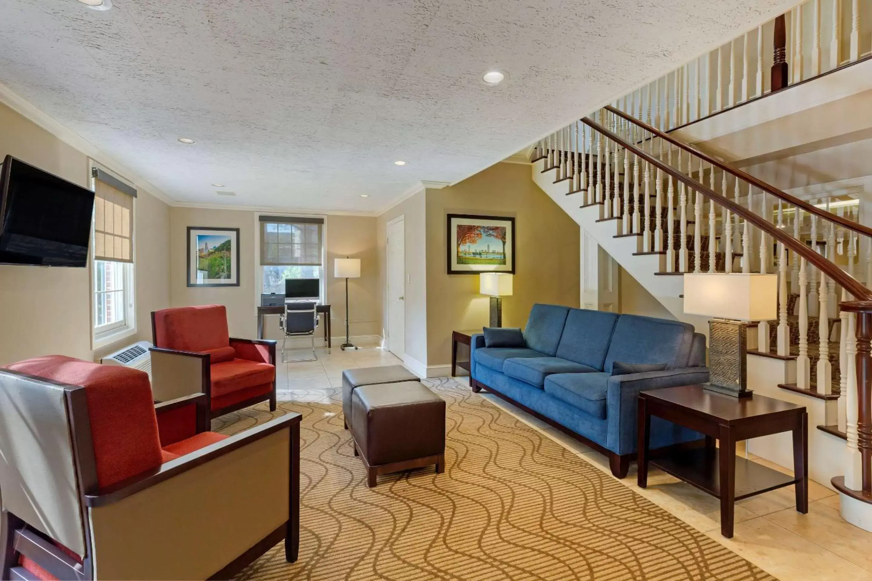 Lobby or reception, Seating Area in Comfort Inn Rockland - Boston