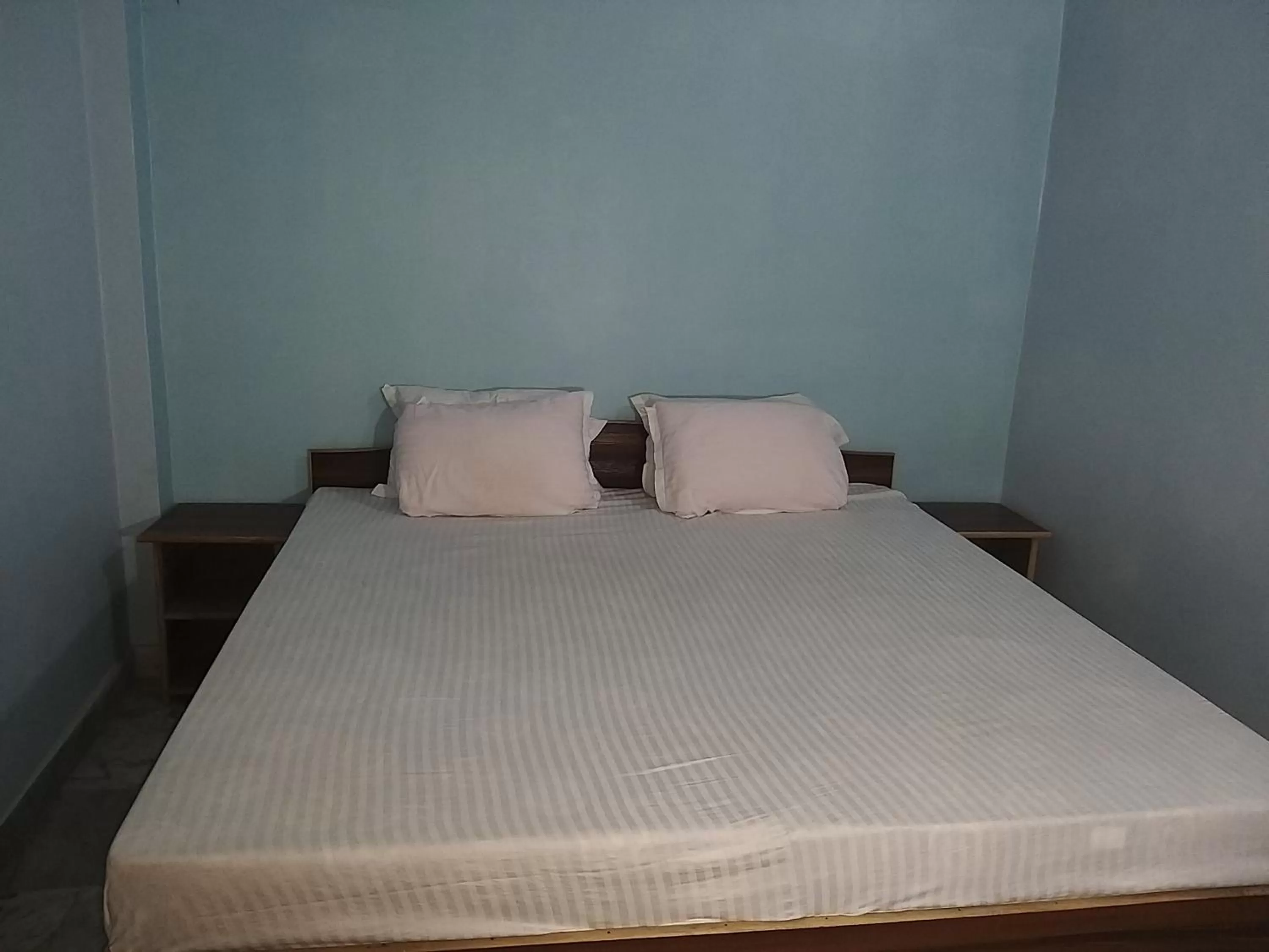 Bed in Mahamaya Paying Guest House