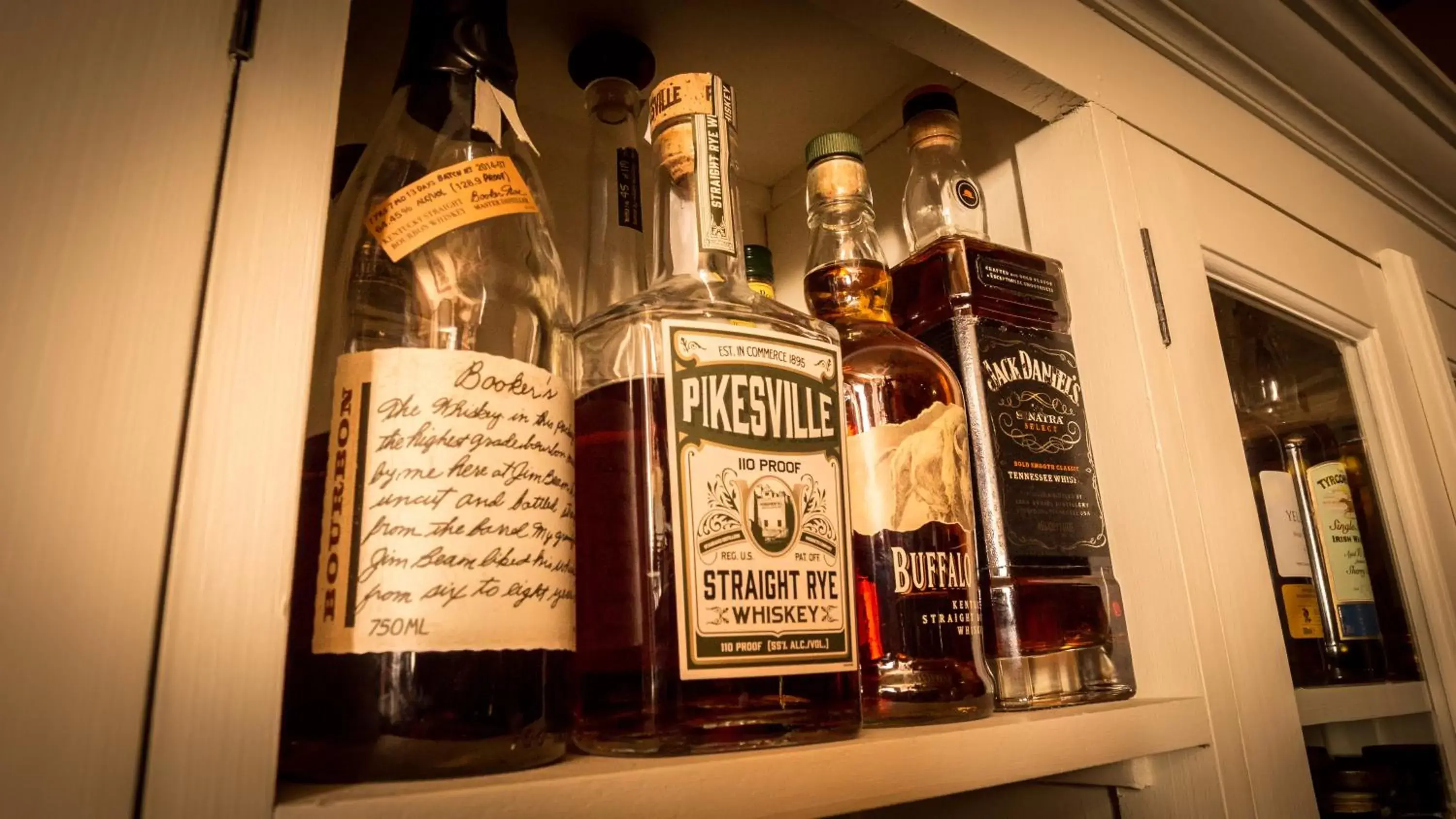 Lounge or bar, Drinks in Hotel Fidder - Patrick's Whisky Bar