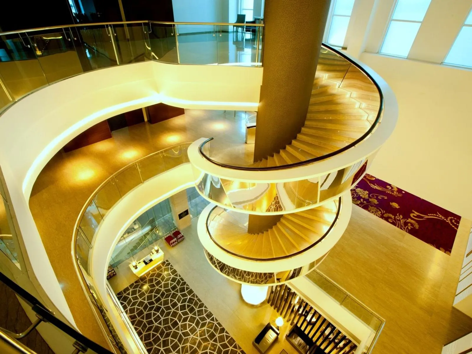 Lobby or reception in JS Luwansa Hotel & Convention Center