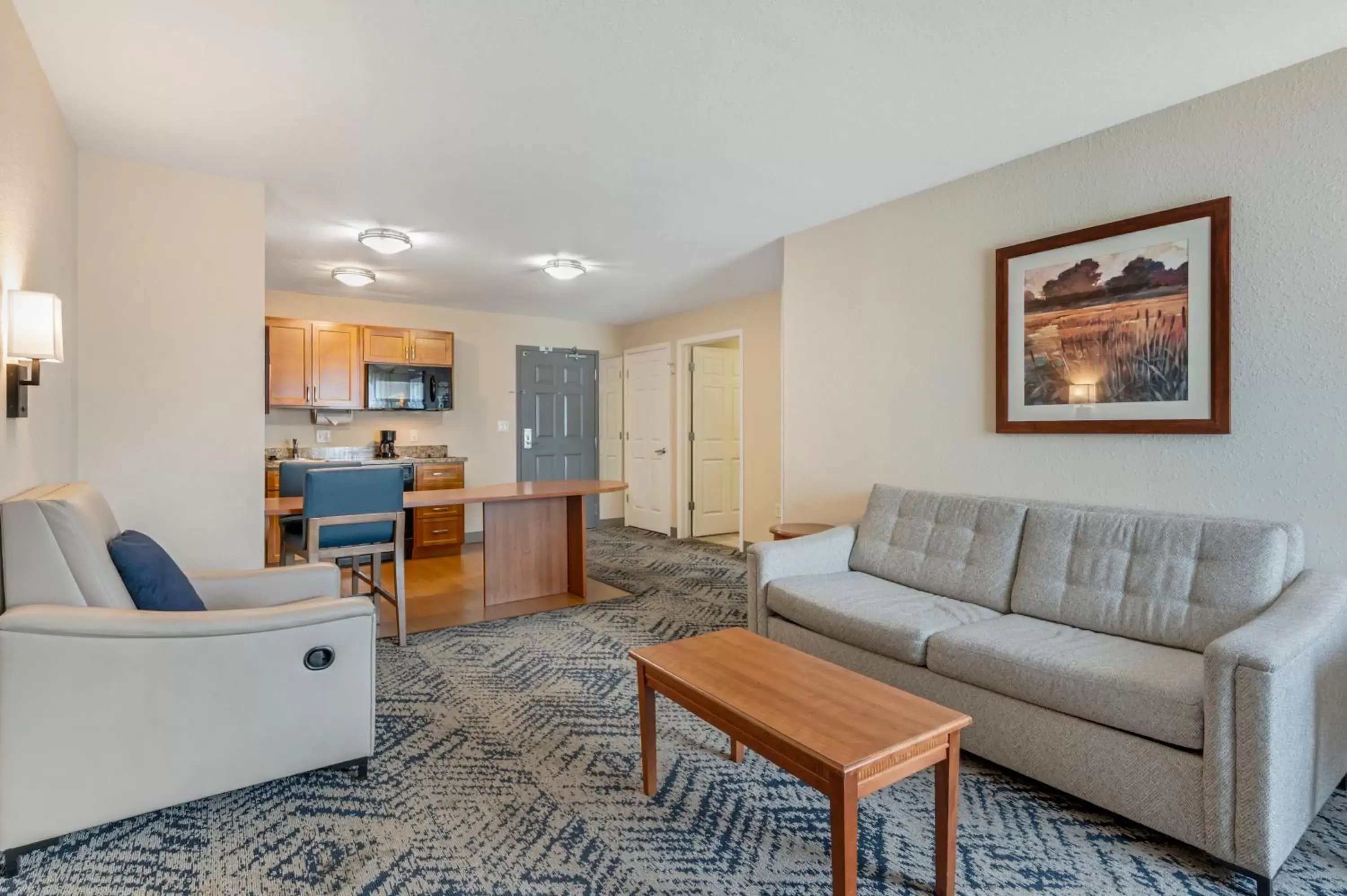 One-Bedroom King Suite with Living Room - Non-Smoking in Candlewood Suites Indianapolis East, an IHG Hotel