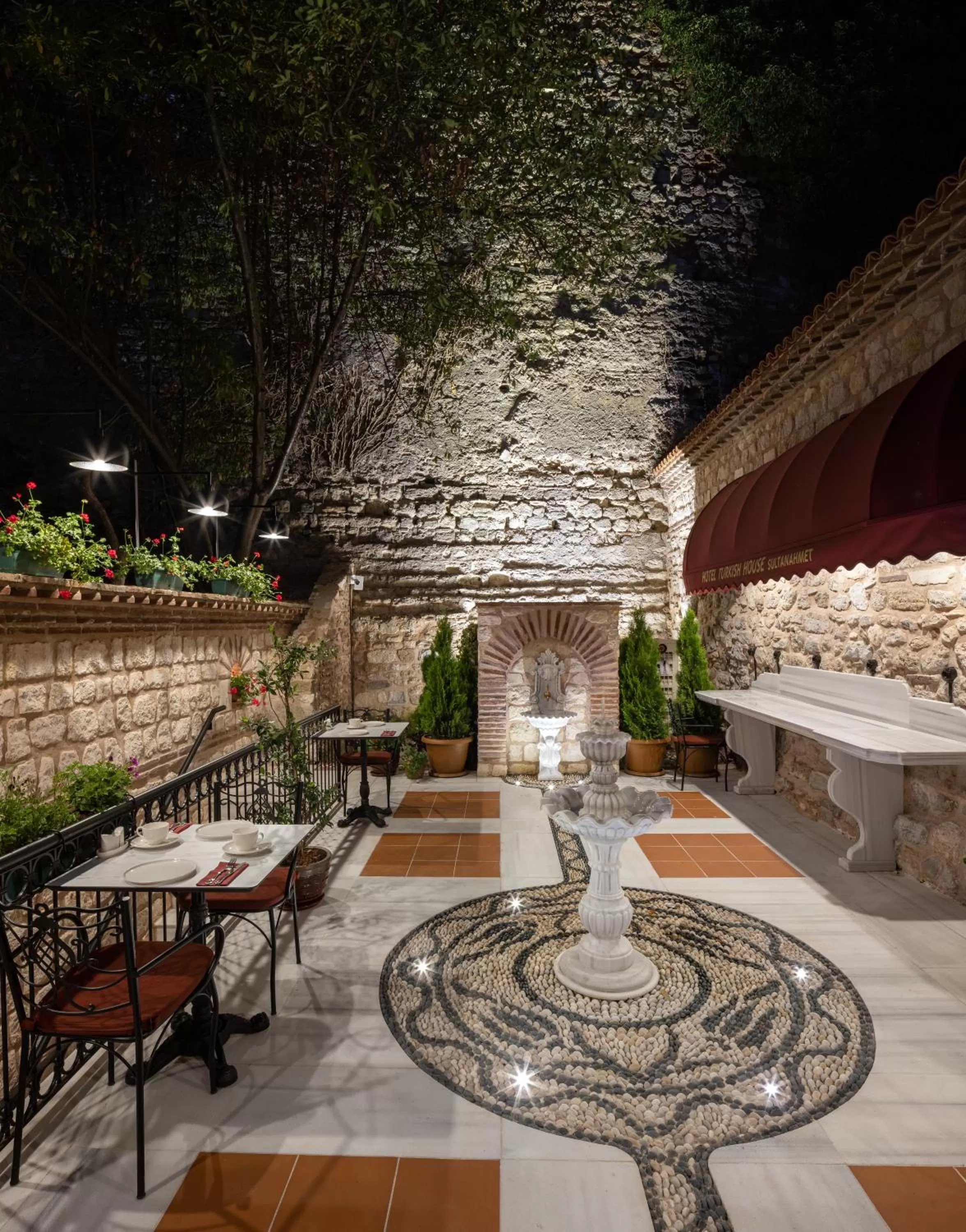 Garden in Hotel Turkish House