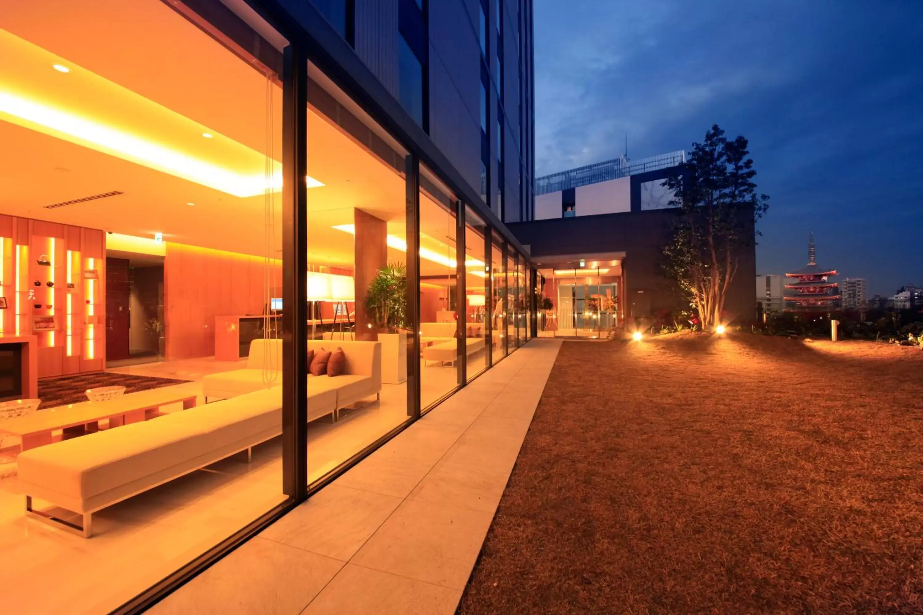 Balcony/Terrace, Bed in Richmond Hotel Premier Asakusa International Balcony/Terrace, Bed in Richmond Hotel Premier Asakusa International