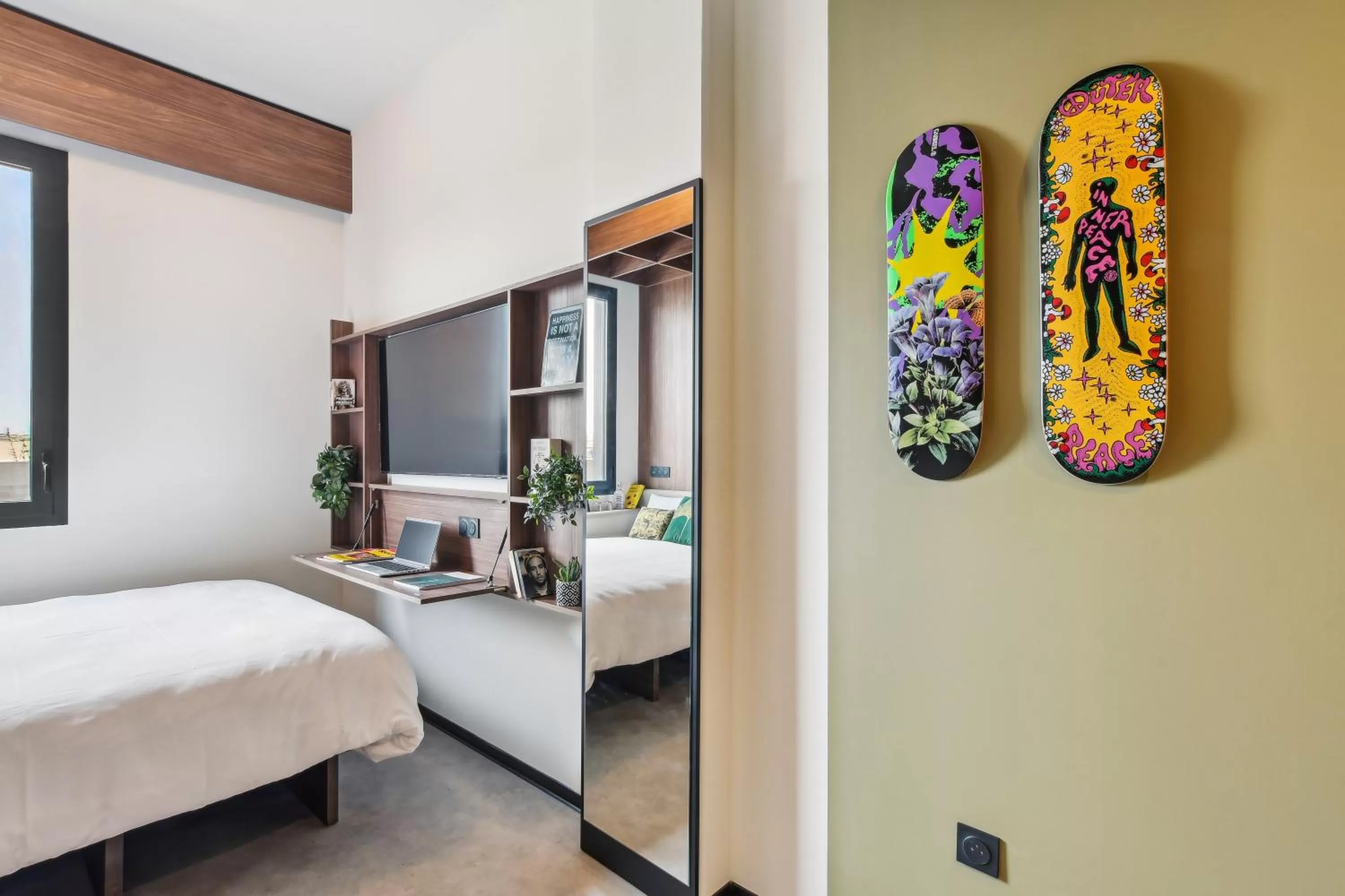 Bed in JOST Hotel Montpellier Centre St Roch