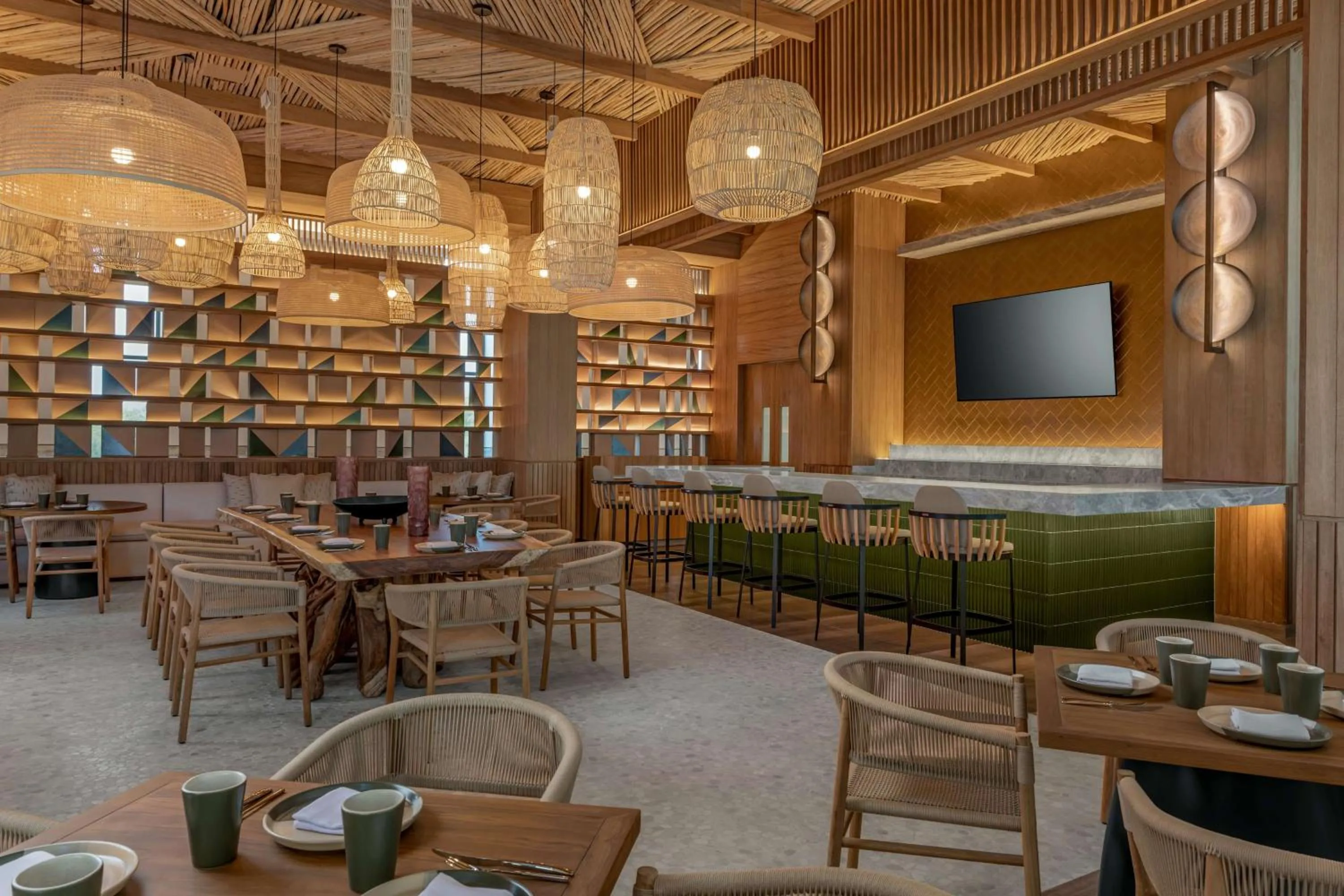 Lounge or bar in Waldorf Astoria Riviera Maya