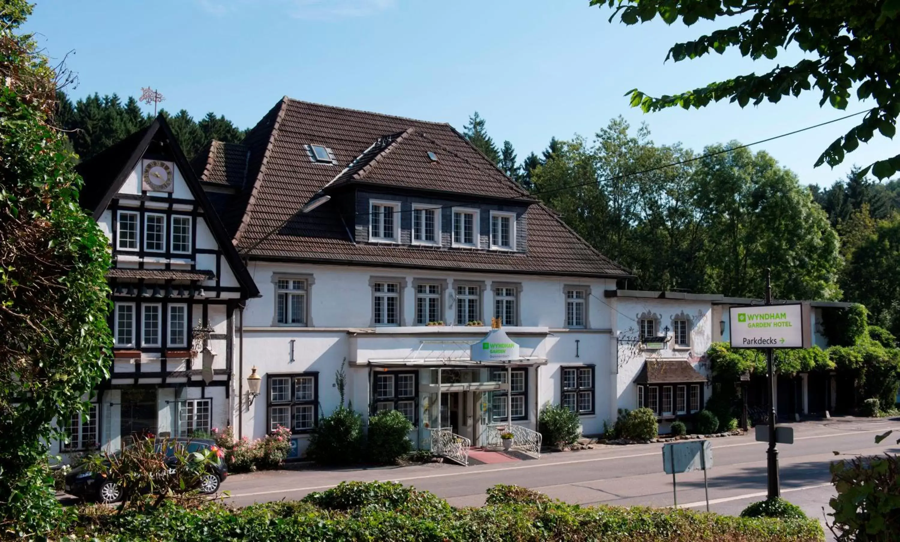 Facade/entrance, Property Building in Wyndham Garden Gummersbach