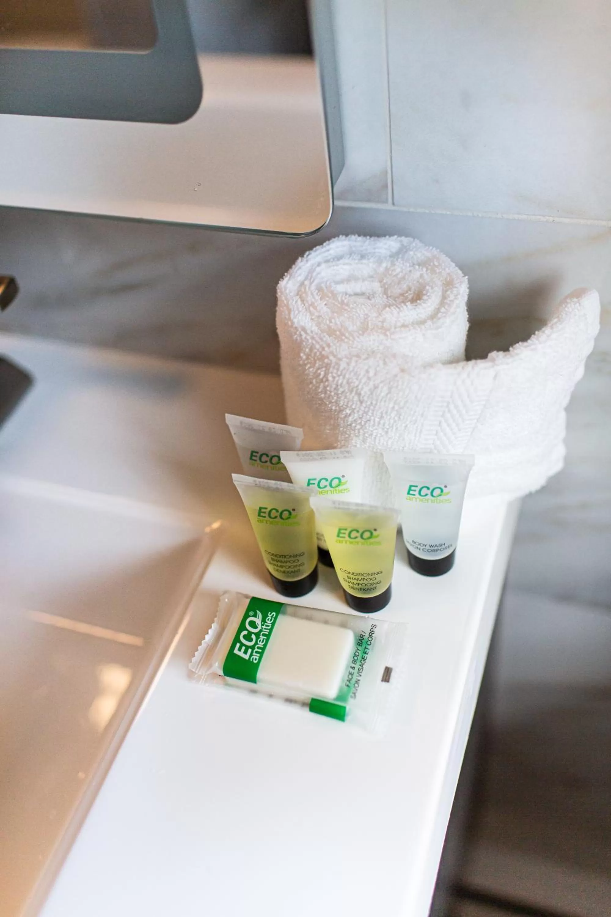 Bathroom in SKYLARANNA Resort & SPA