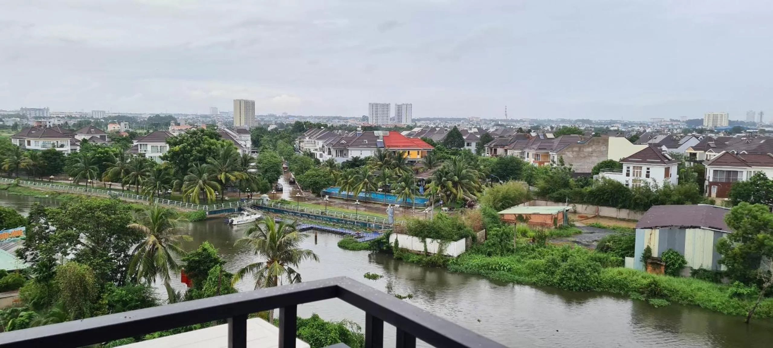 River view in Hoang Yen Hotel