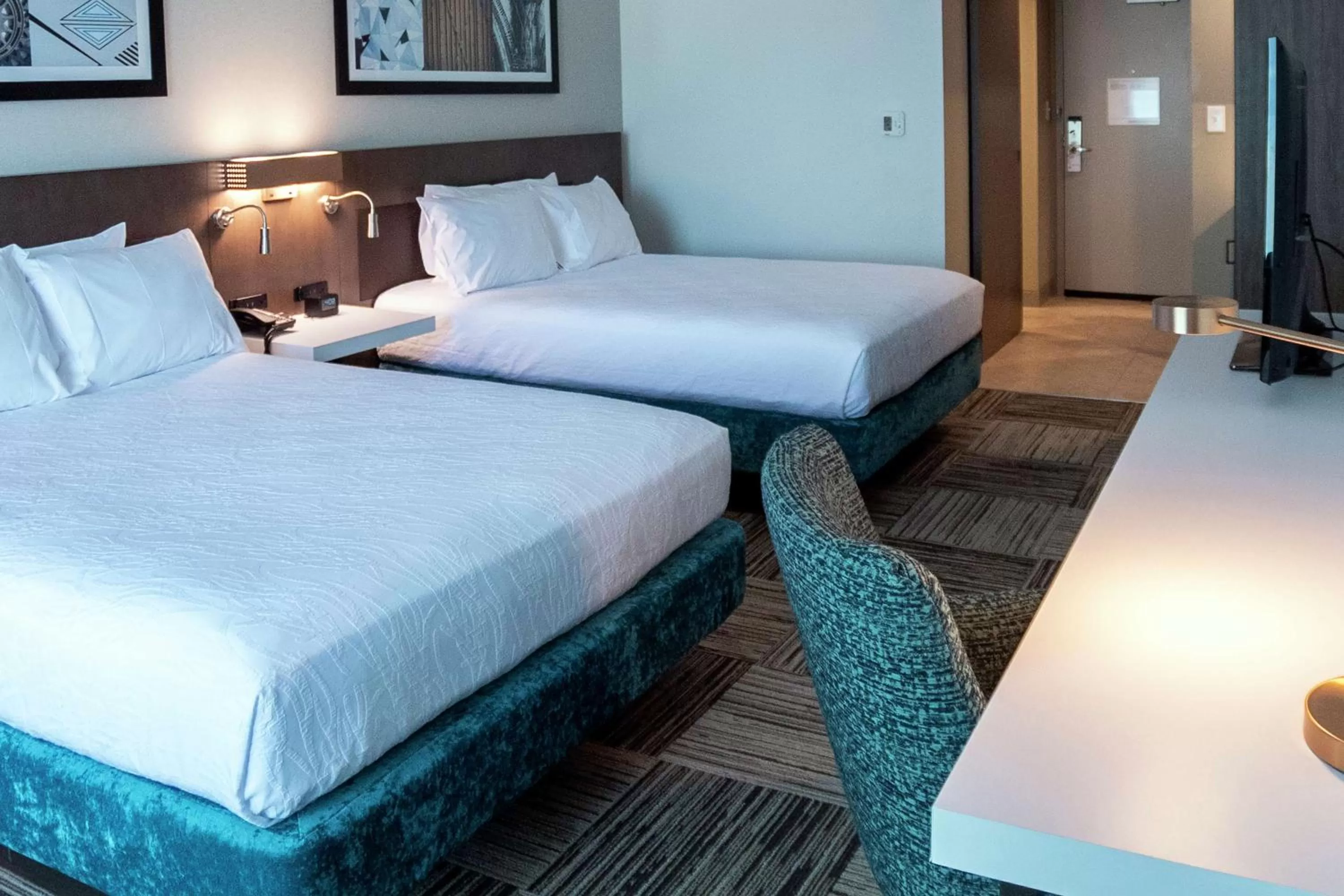 Premium Queen Room with Two Queen Beds in Hilton Garden Inn Spartanburg