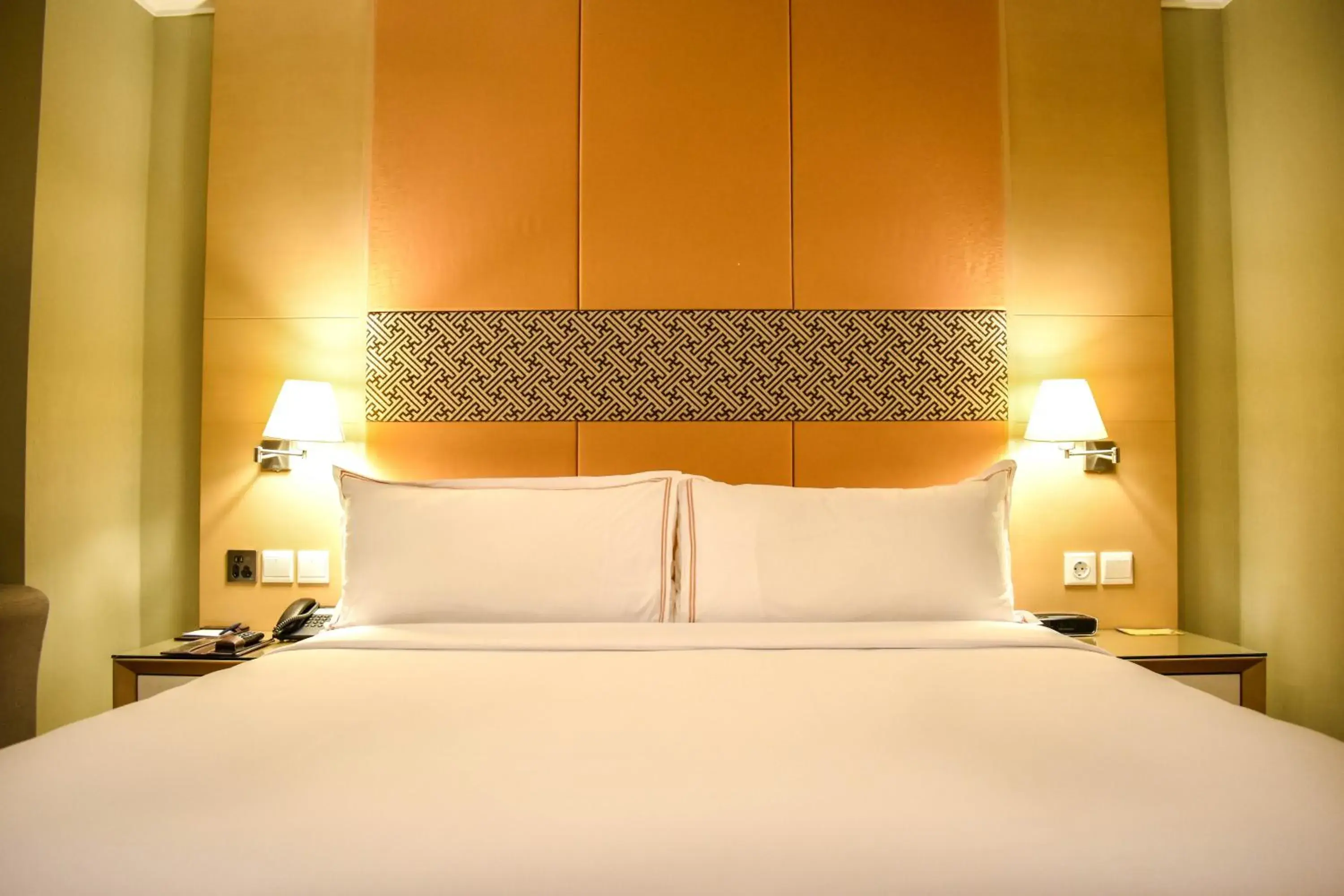 Bed in All Sedayu Hotel Kelapa Gading