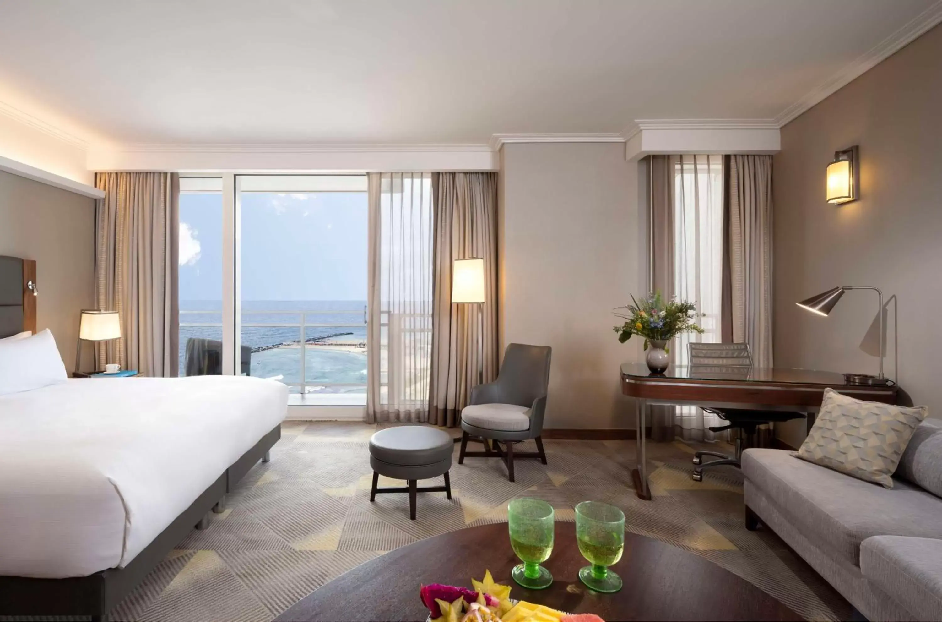 King Studio with Sea View in Hilton Tel Aviv Hotel King Studio with Sea View in Hilton Tel Aviv Hotel