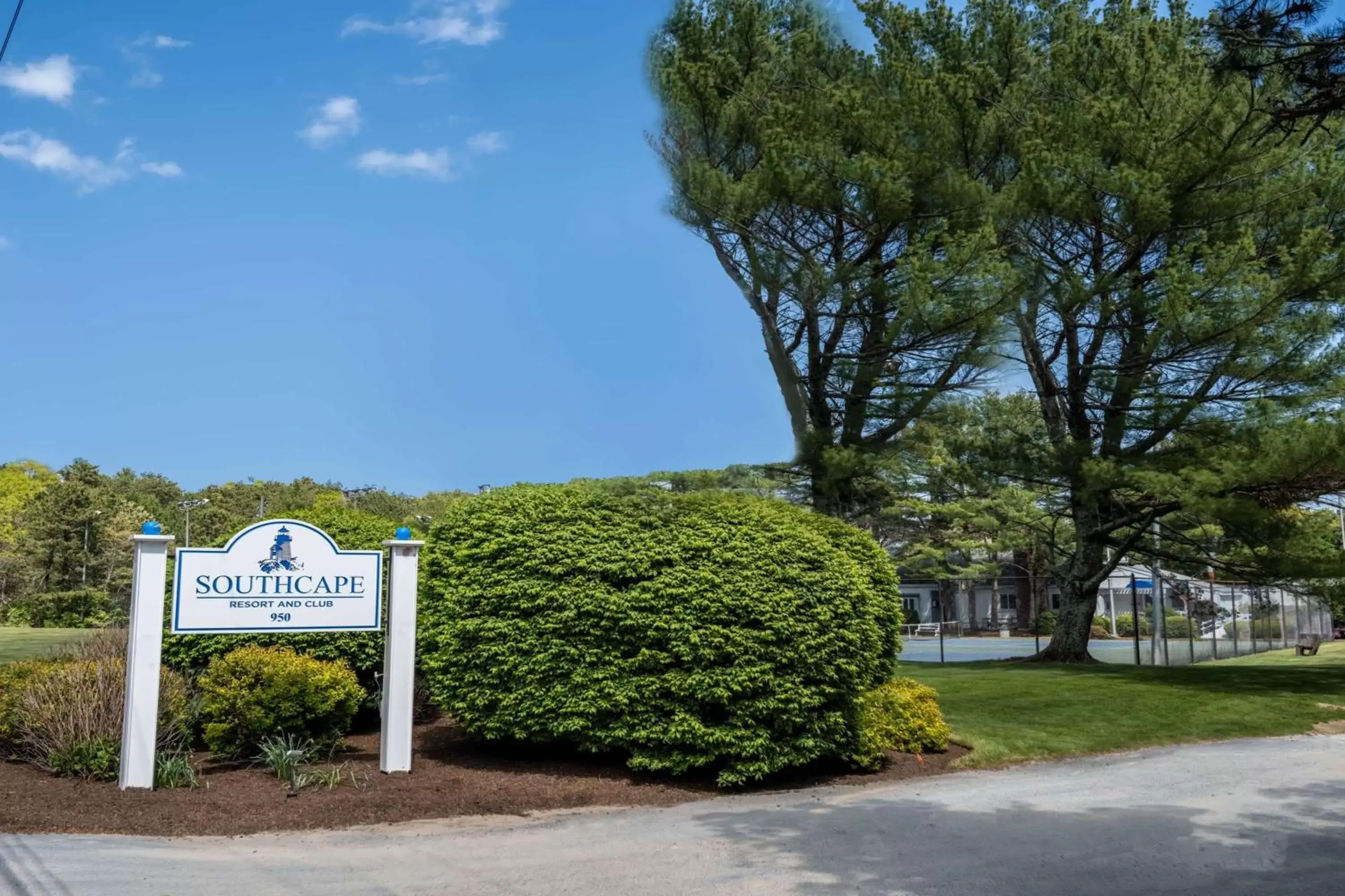 Property building, Property Logo/Sign in Southcape Resort Mashpee a Ramada by Wyndham
