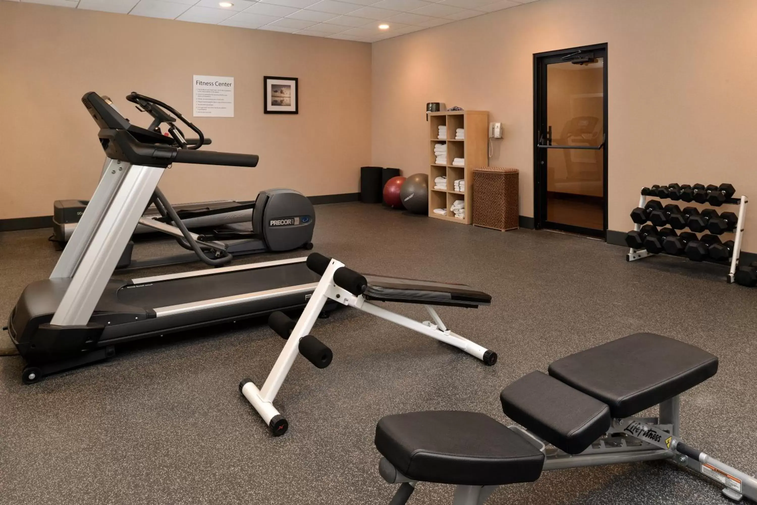 Fitness centre/facilities, Fitness Center/Facilities in Holiday Inn New London, an IHG Hotel