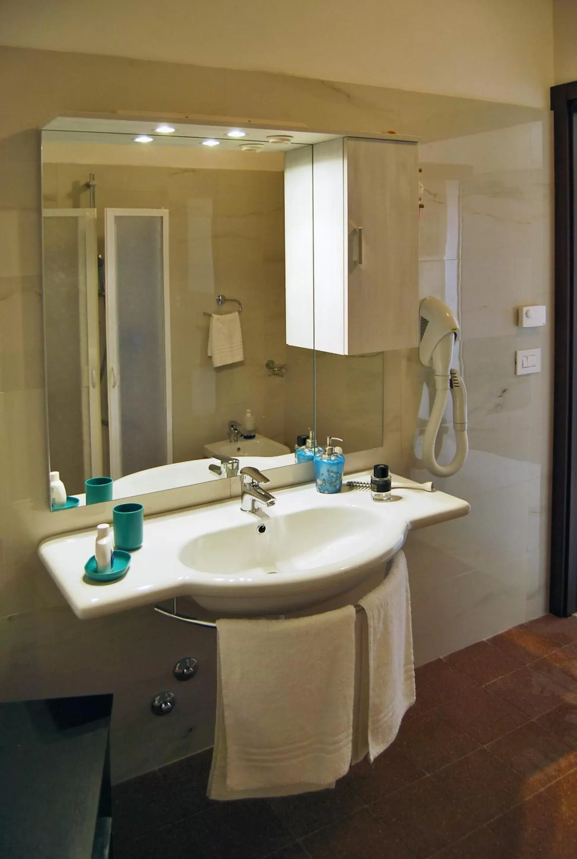 Bathroom in Residence Borgo Offida