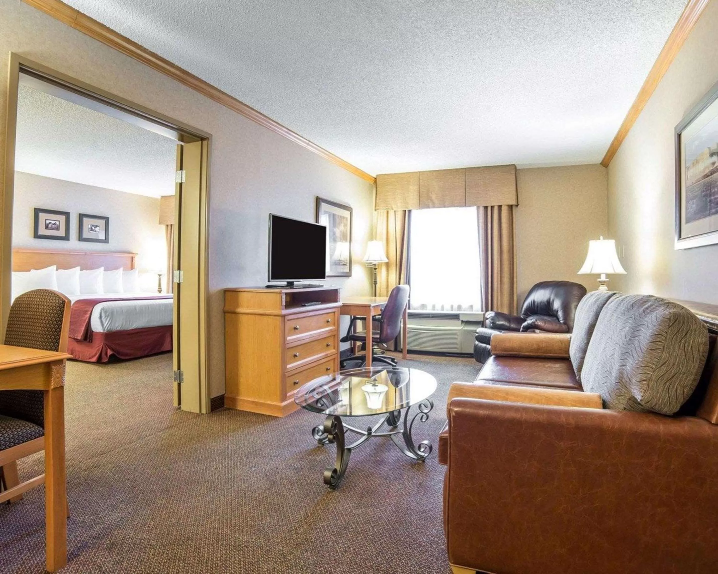 Photo of the whole room, Bed in Quality Inn & Suites Casper near Event Center