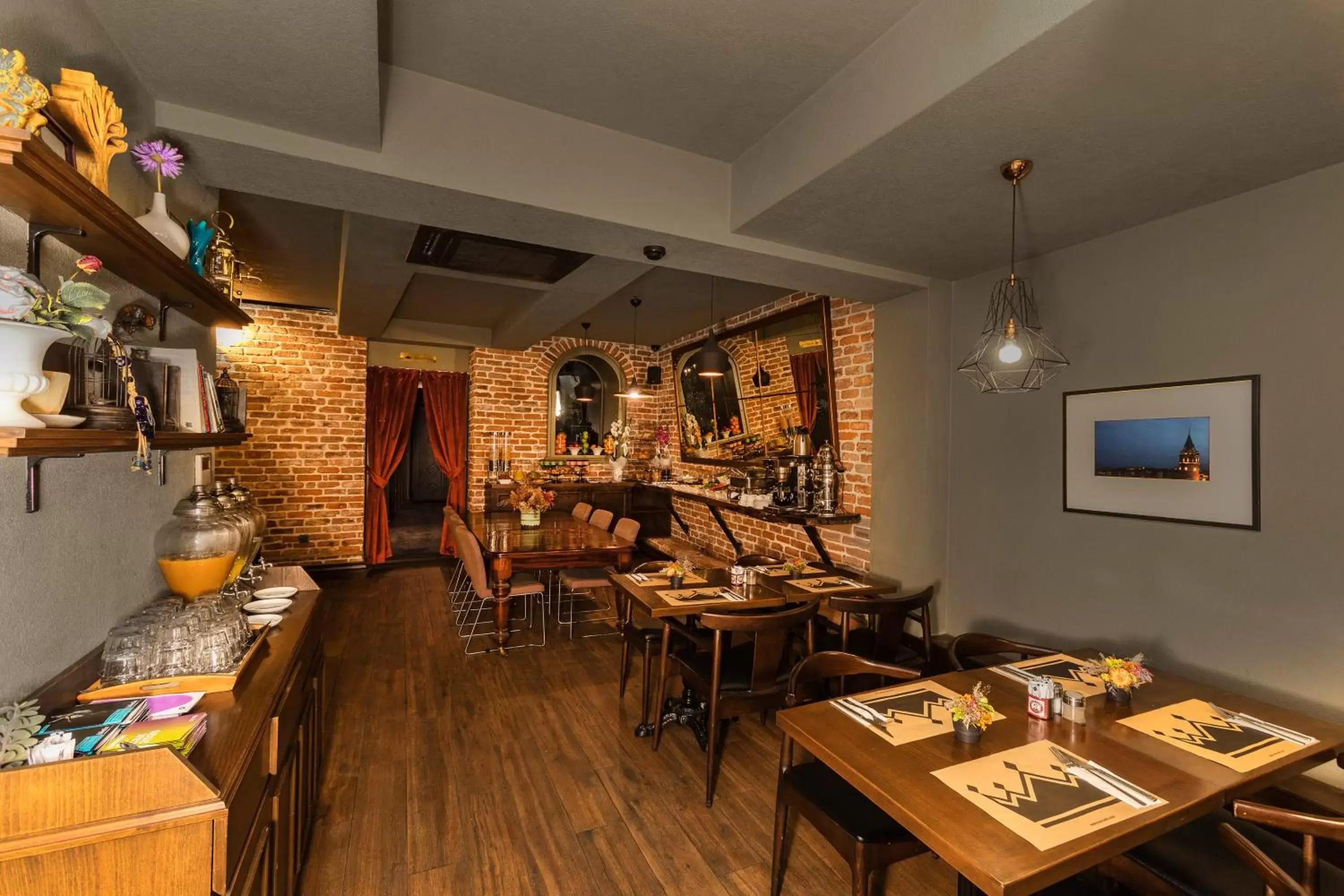 Restaurant/places to eat in Meroddi Galata Mansion Restaurant/places to eat in Meroddi Galata Mansion