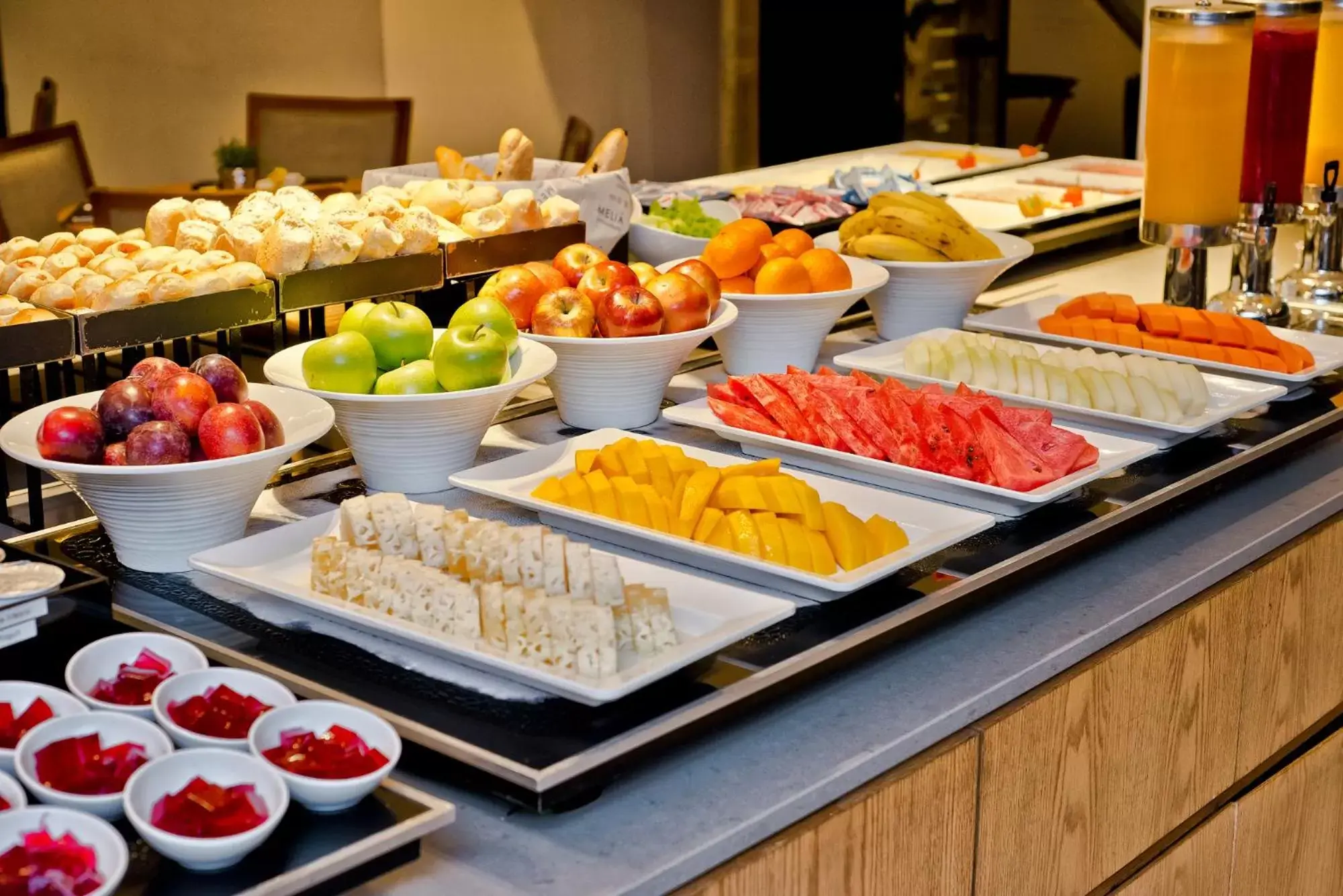 Buffet breakfast in Meliá Paulista