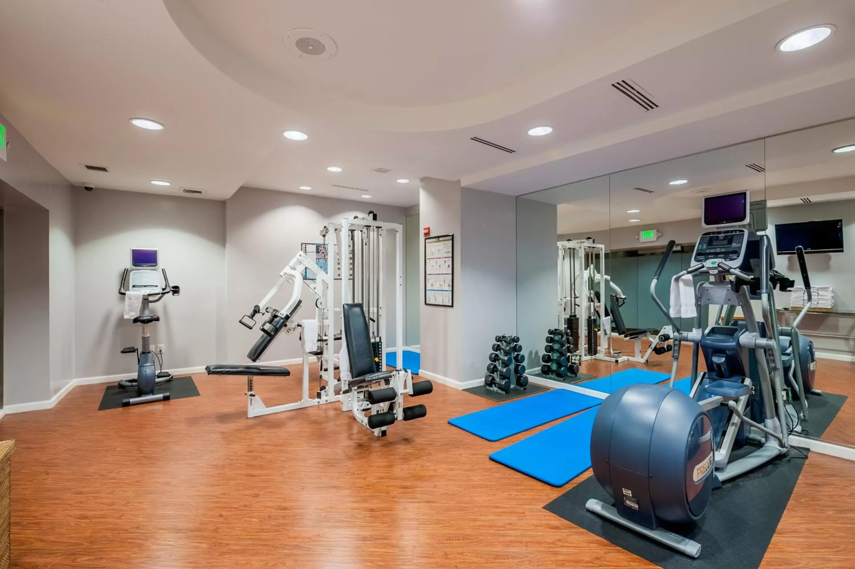Fitness centre/facilities, Fitness Center/Facilities in The Commerce Casino & Hotel