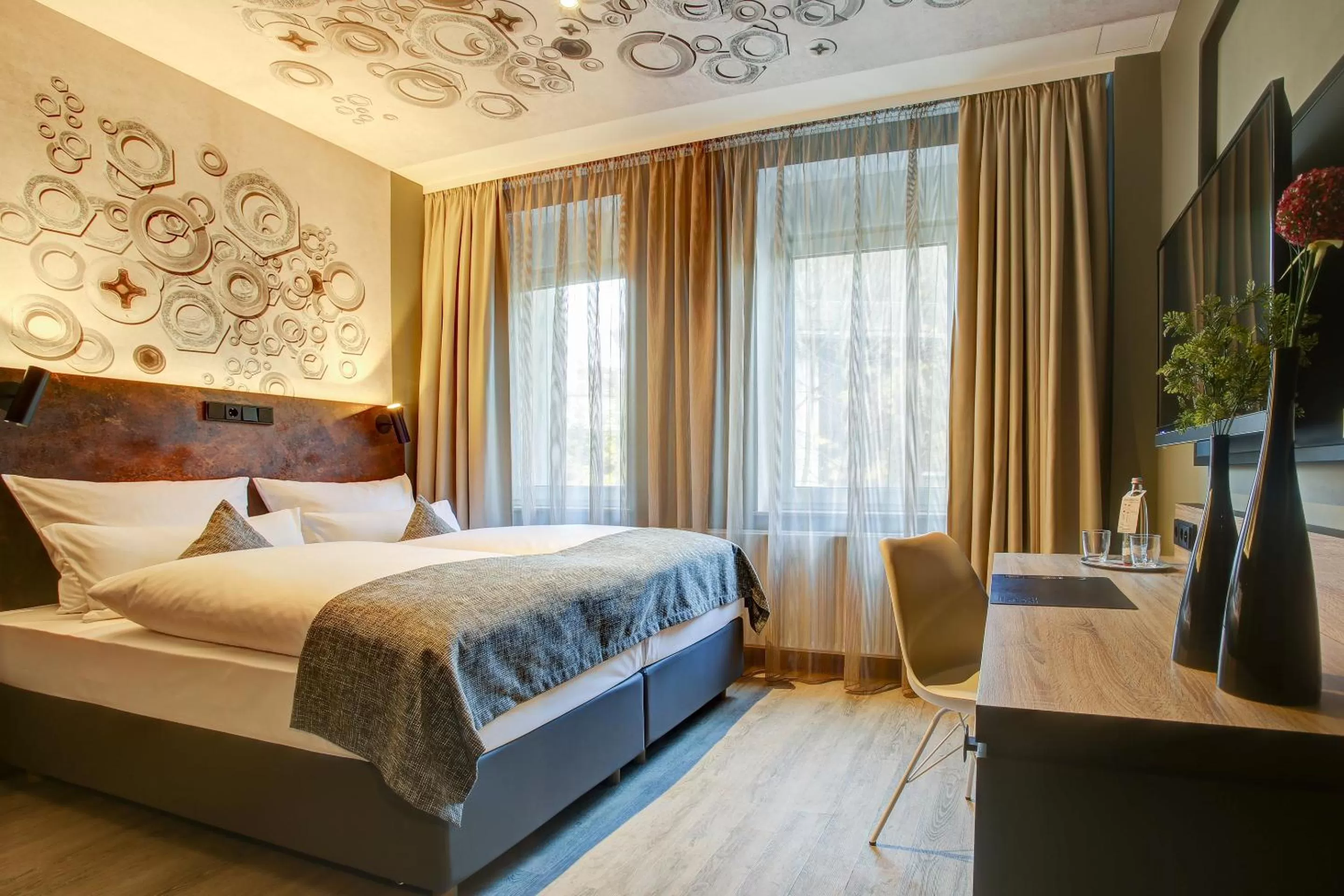 Photo of the whole room, Bed in Boutique Essen City