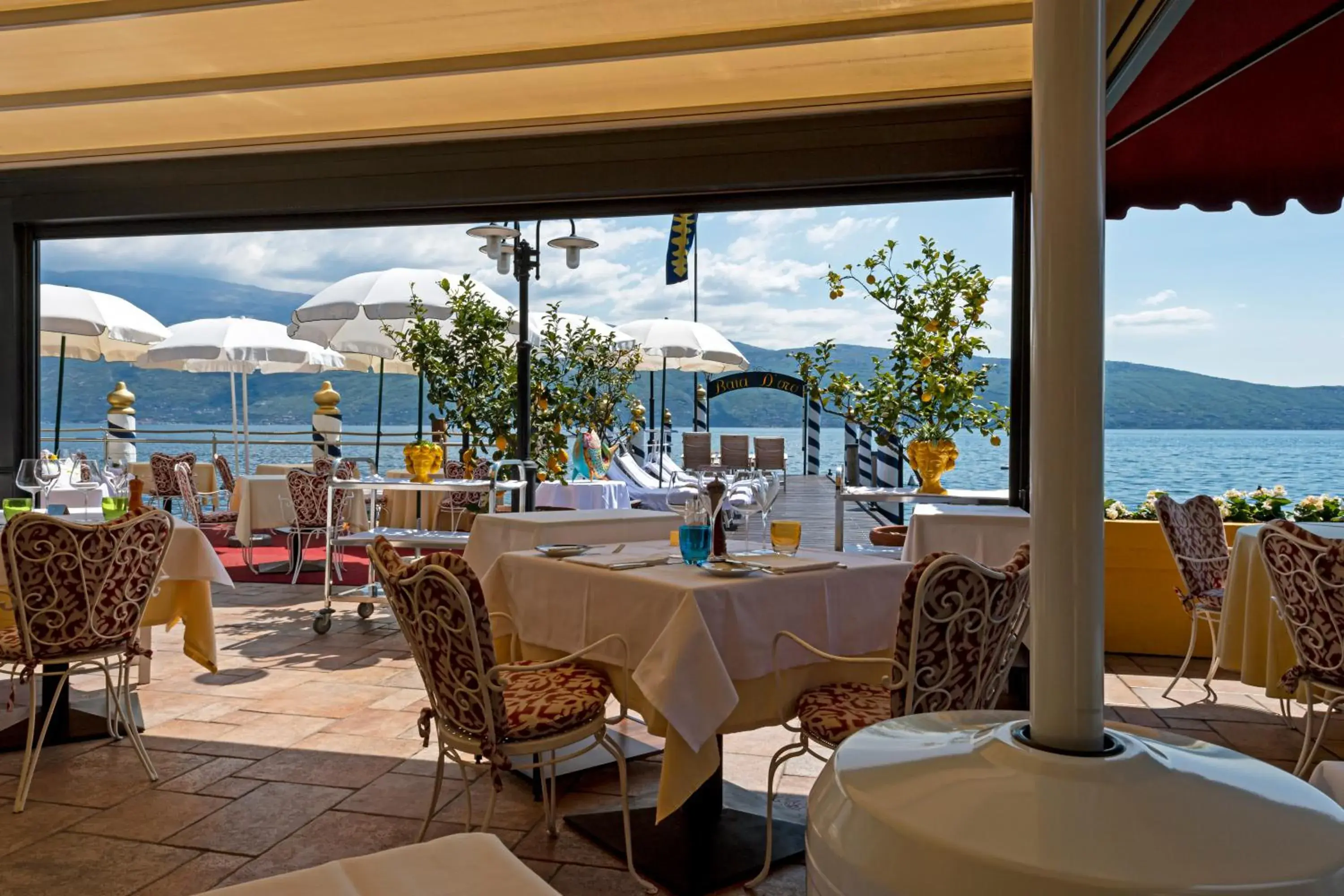 Restaurant/Places to Eat in Hotel Baia D'Oro