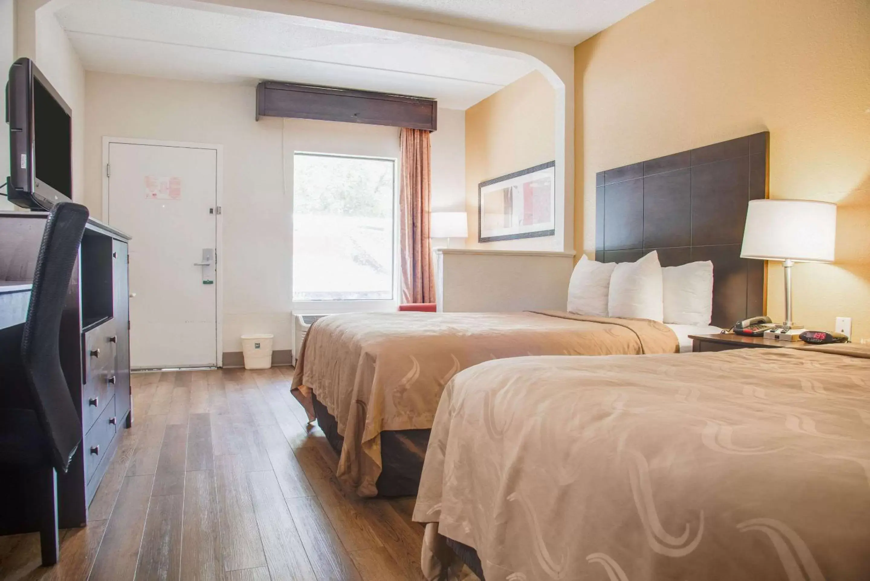 Bedroom, Bed in Quality Inn & Suites Aiken