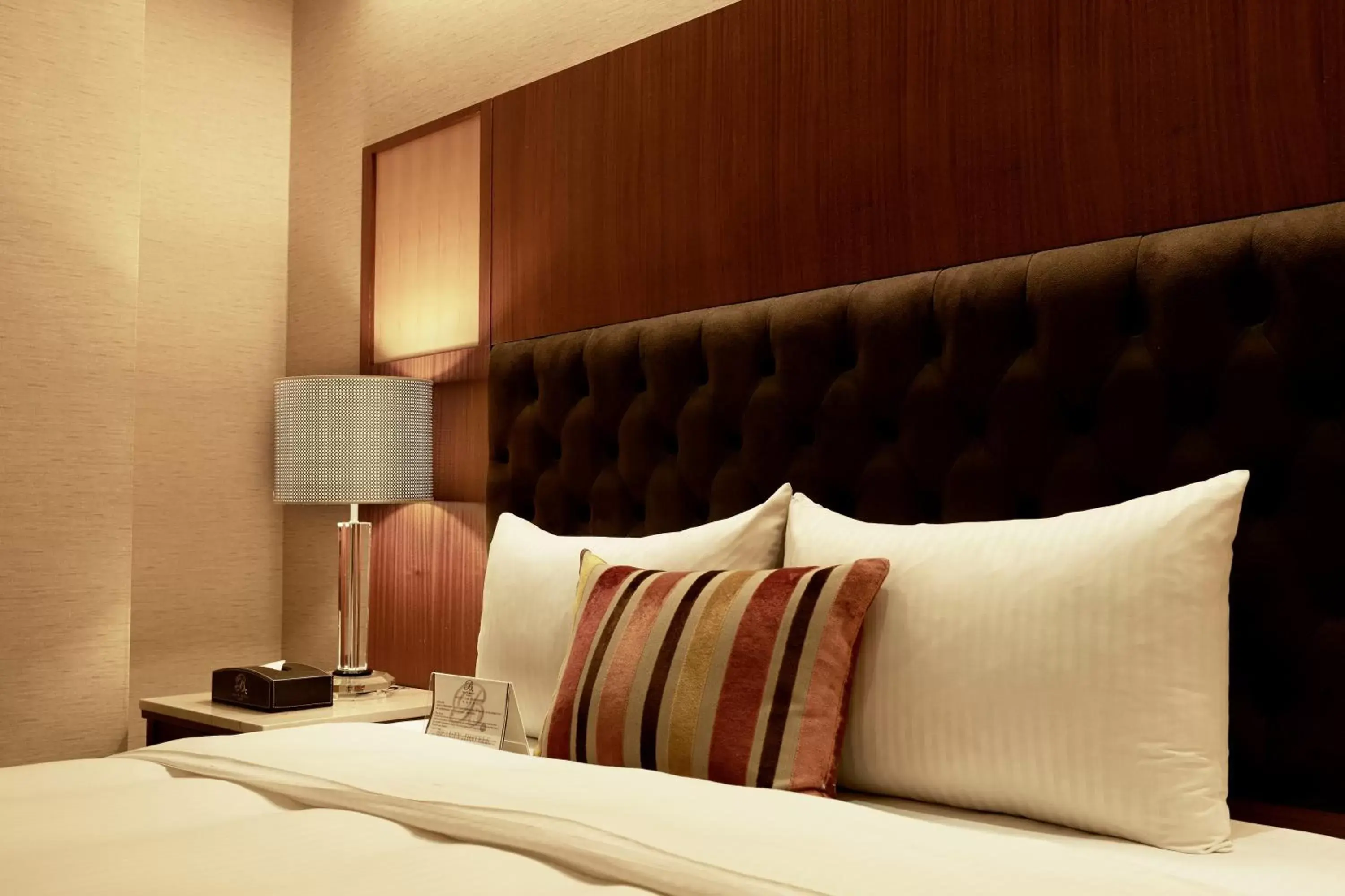 Bedroom, Bed in Beauty Hotels - Roumei Boutique