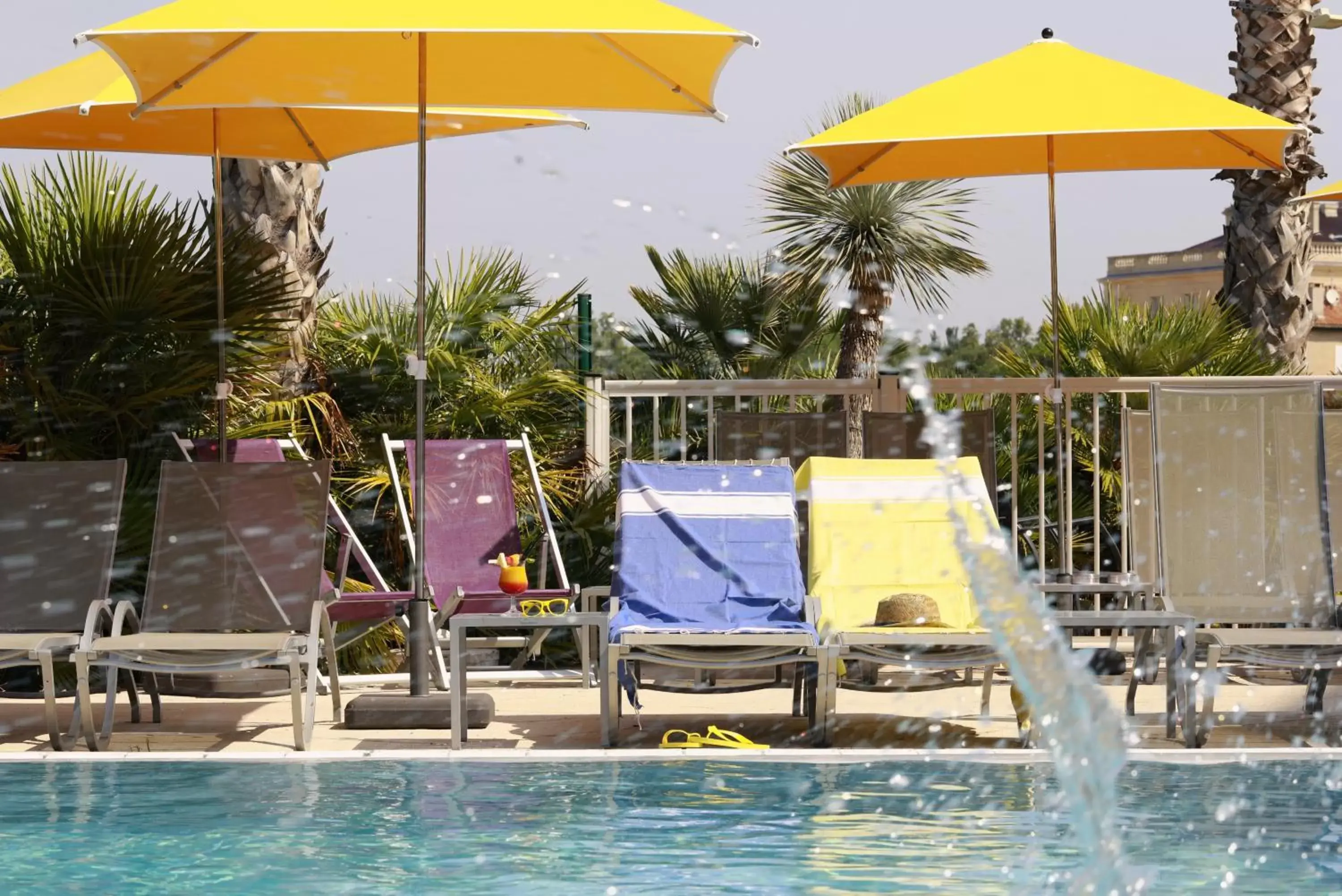 Swimming Pool in Golden Tulip Villa Massalia