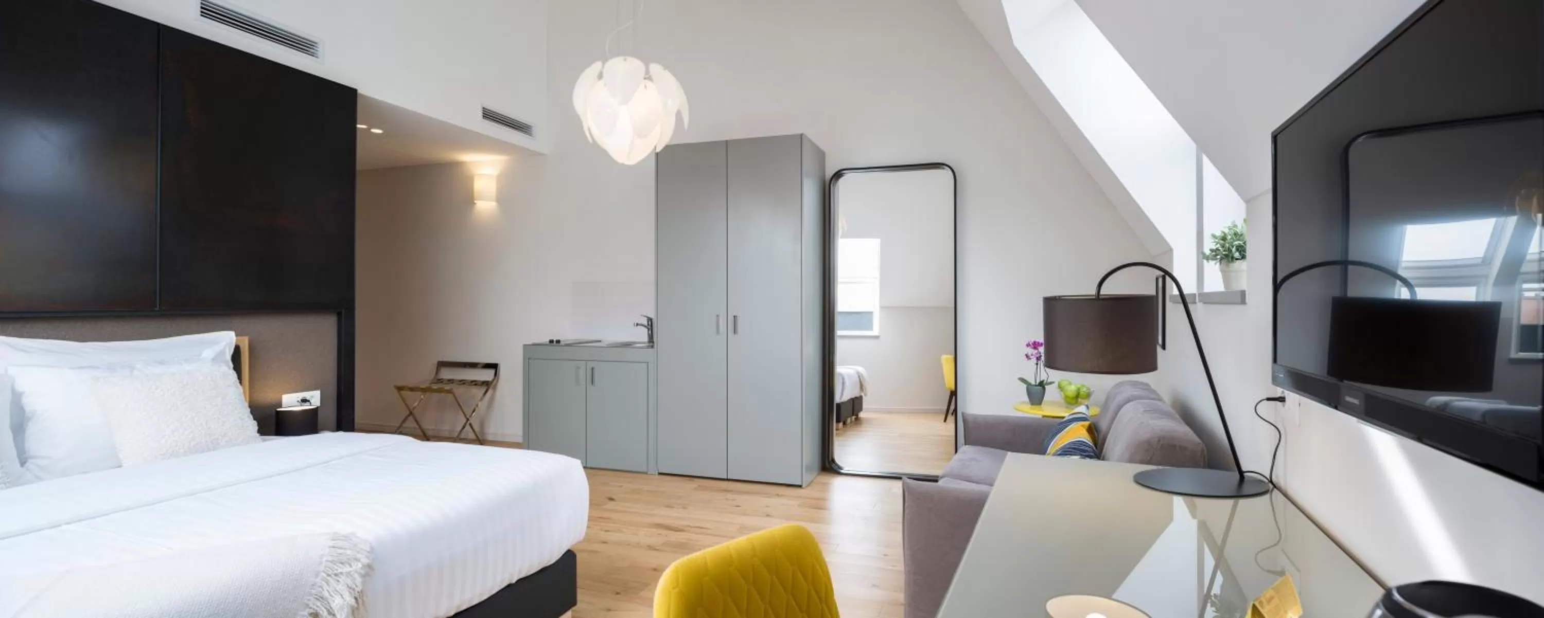 Bedroom, Bed in Livris Hotel