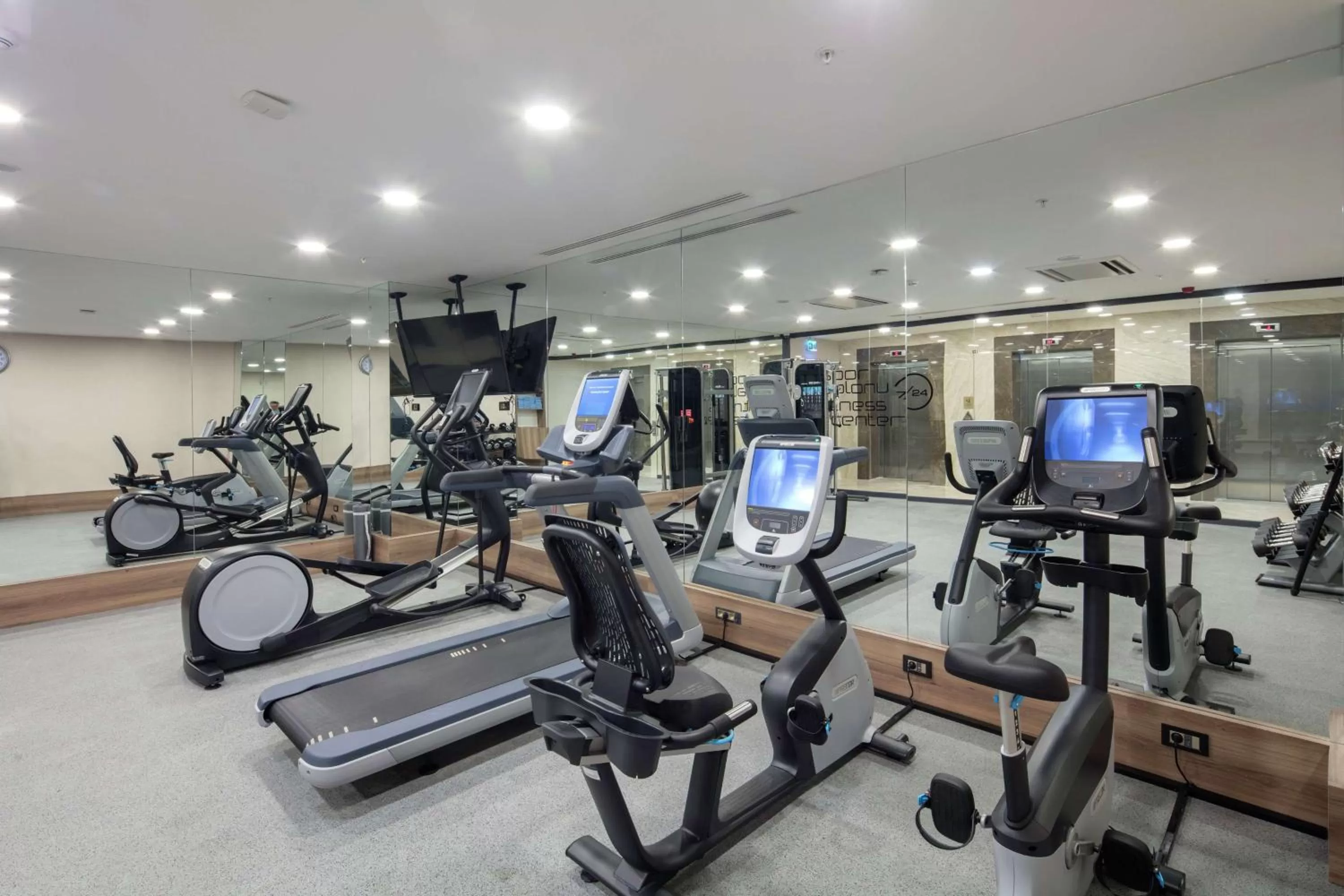 Fitness centre/facilities in Doubletree By Hilton Afyonkarahisar