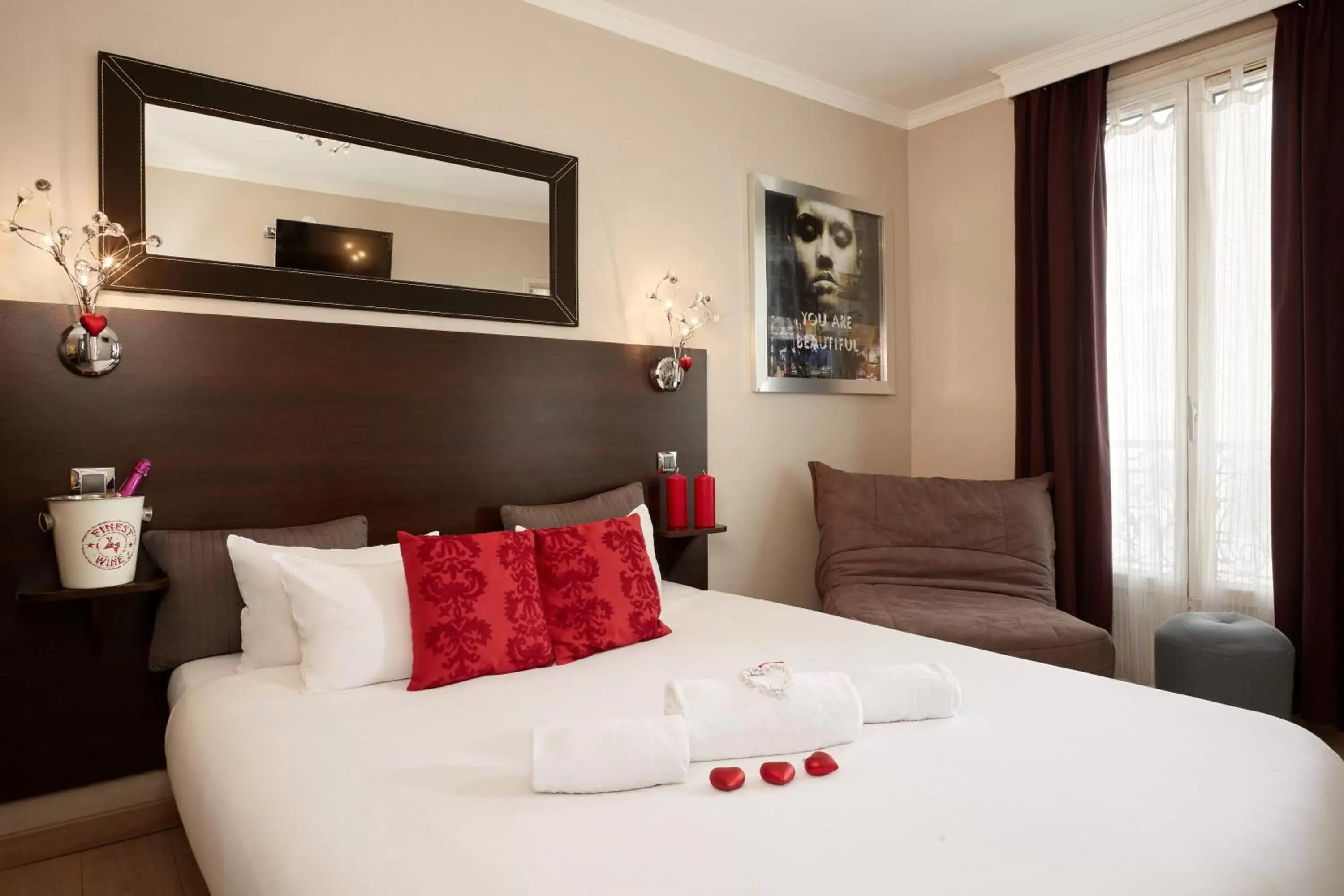 Bedroom, Room Photo in Hotel Le Twelve