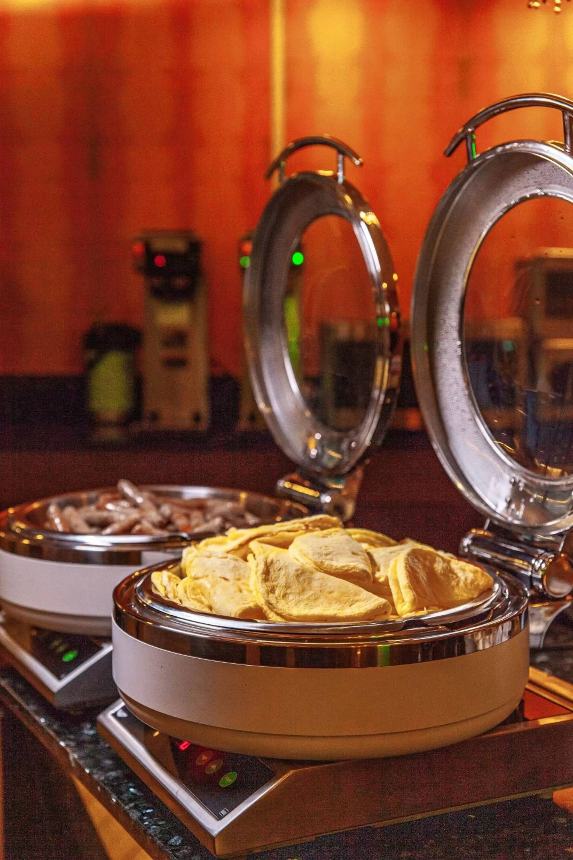 Continental breakfast in VIVE Hotel Waikiki