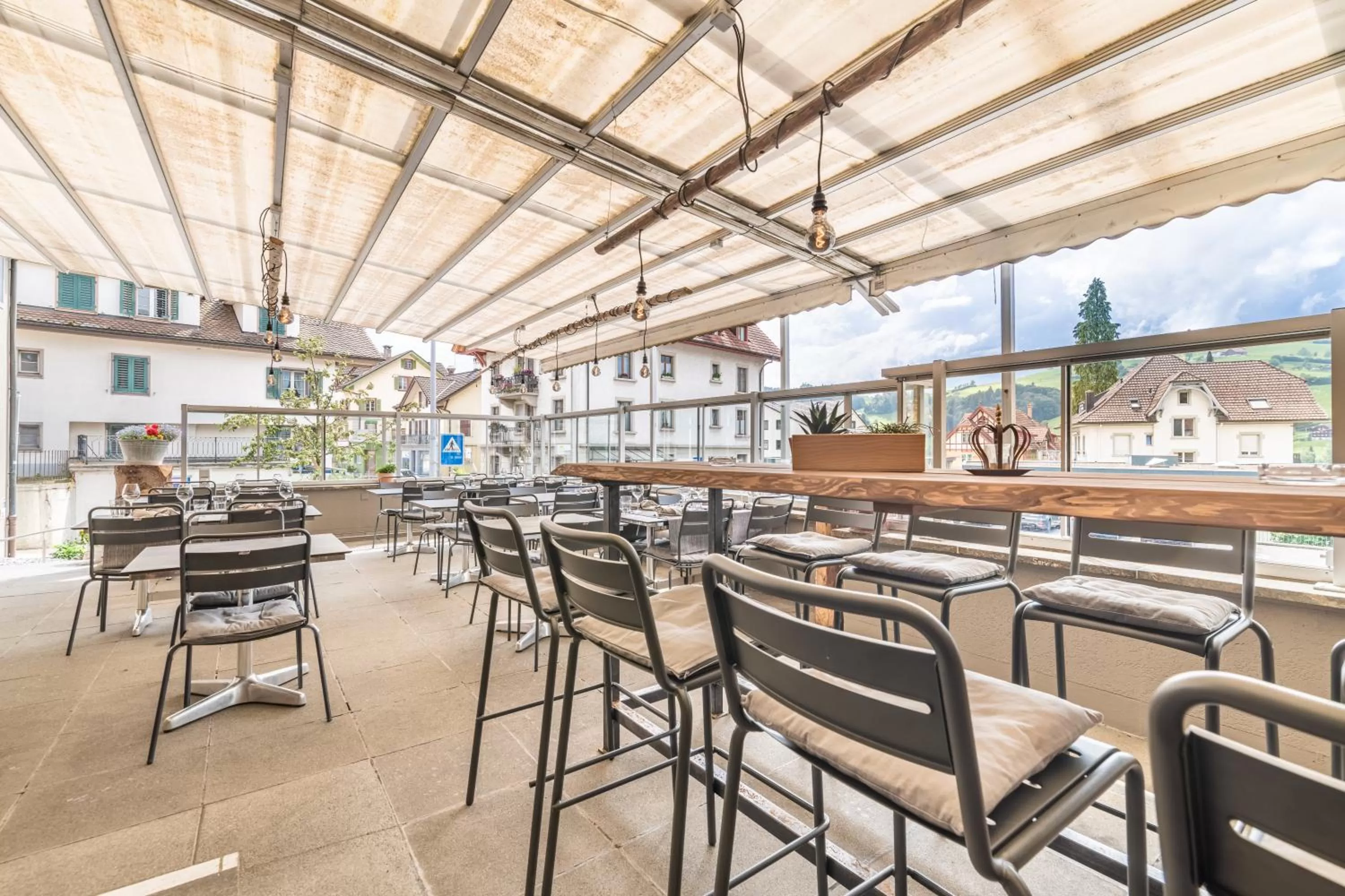 Restaurant/places to eat in Drei Könige