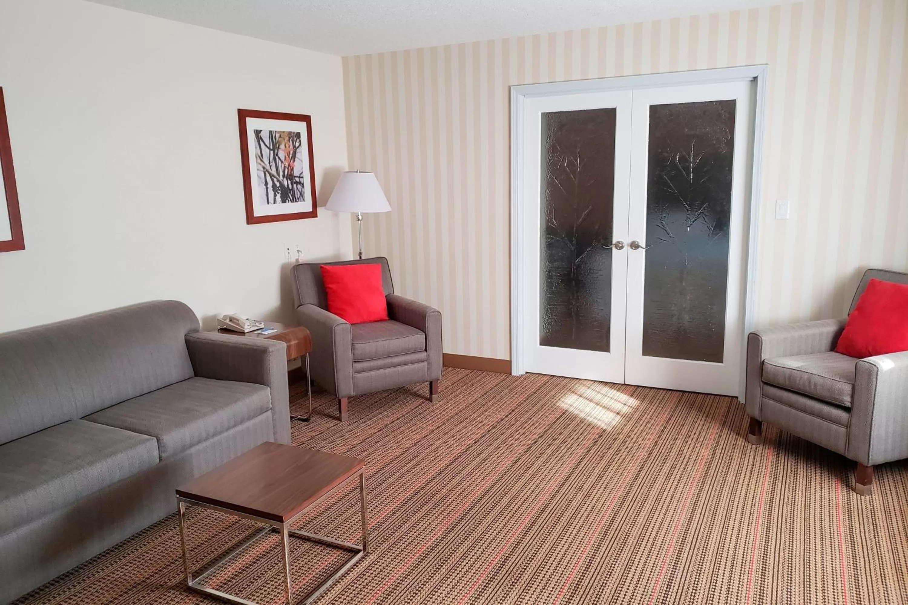 Executive Suite, 1 King, Alternate bed: sofa bed in Four Points by Sheraton Prince George