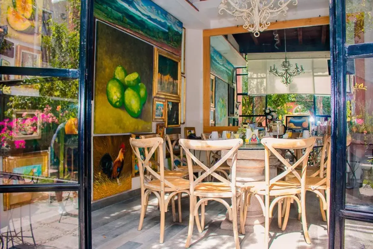 Restaurant/Places to Eat in Casa De La O