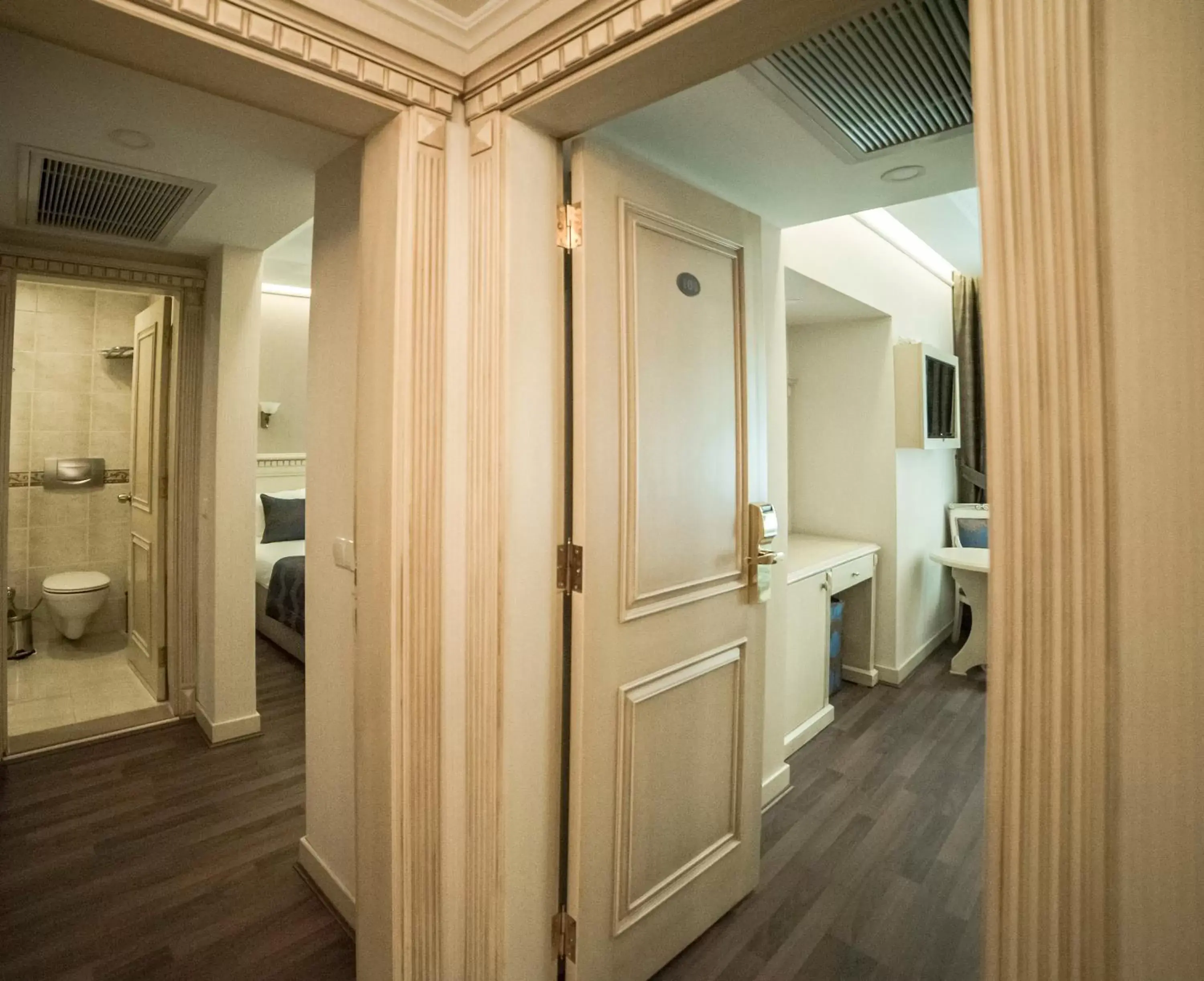 Decorative detail, Bathroom in Sarnic Hotel & Sarnic Premier Hotel(Ottoman Mansion)