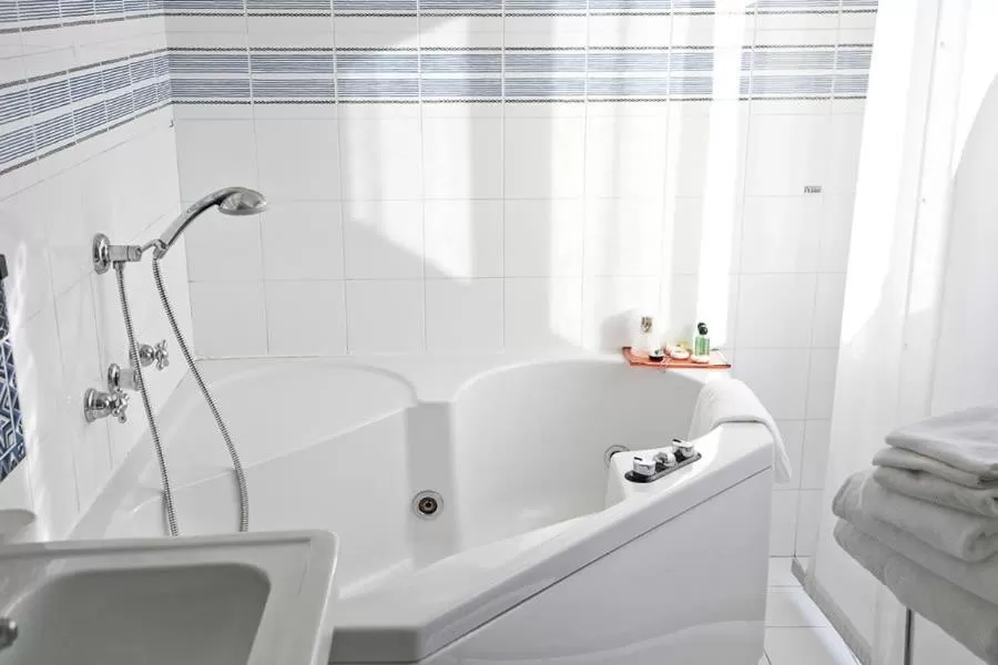 Bathroom in Da ö Vittorio SRL