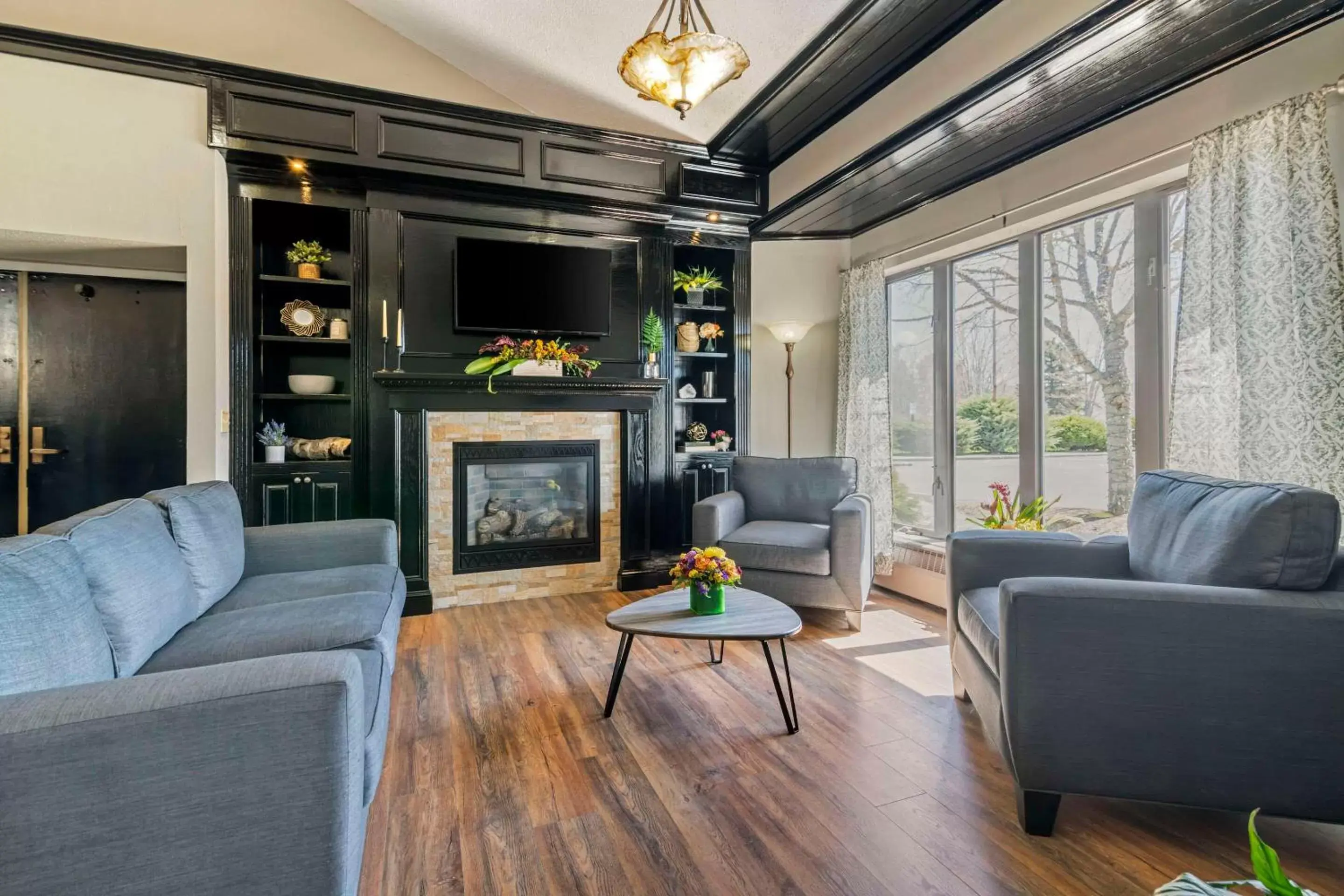 Lobby or reception, Seating Area in Black Bear Inn