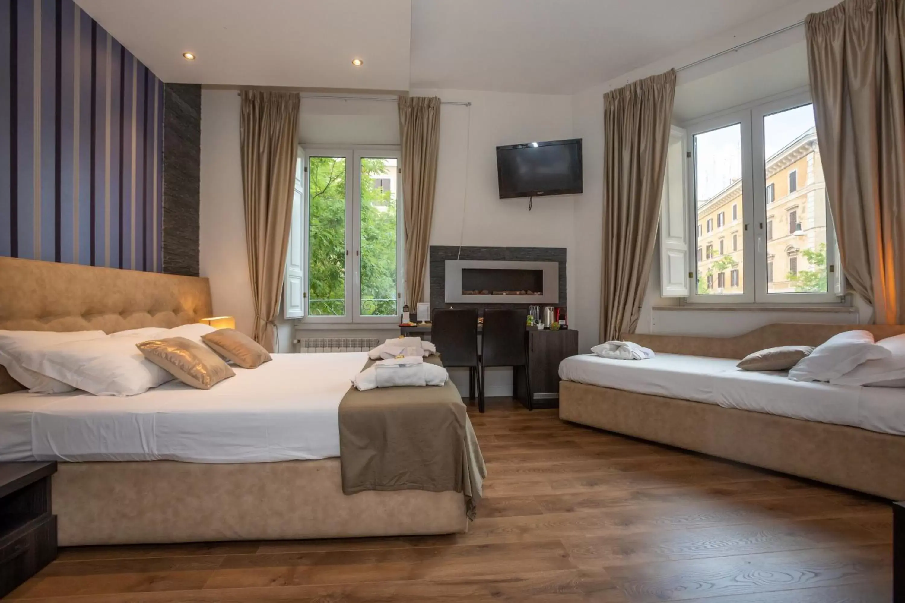 Bedroom, Bed in Vatican Suites - The Luxury Leading Accommodation in Rome