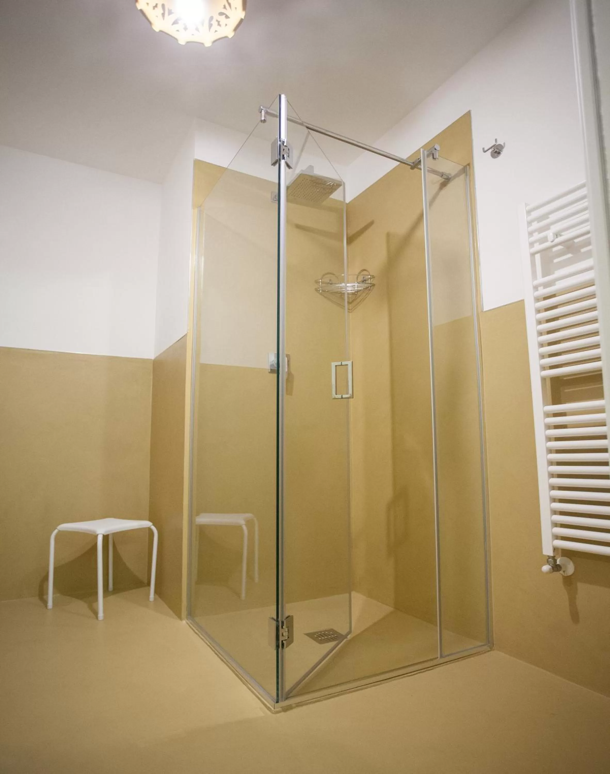 Bathroom in Tra Le Braccia di Morfeo