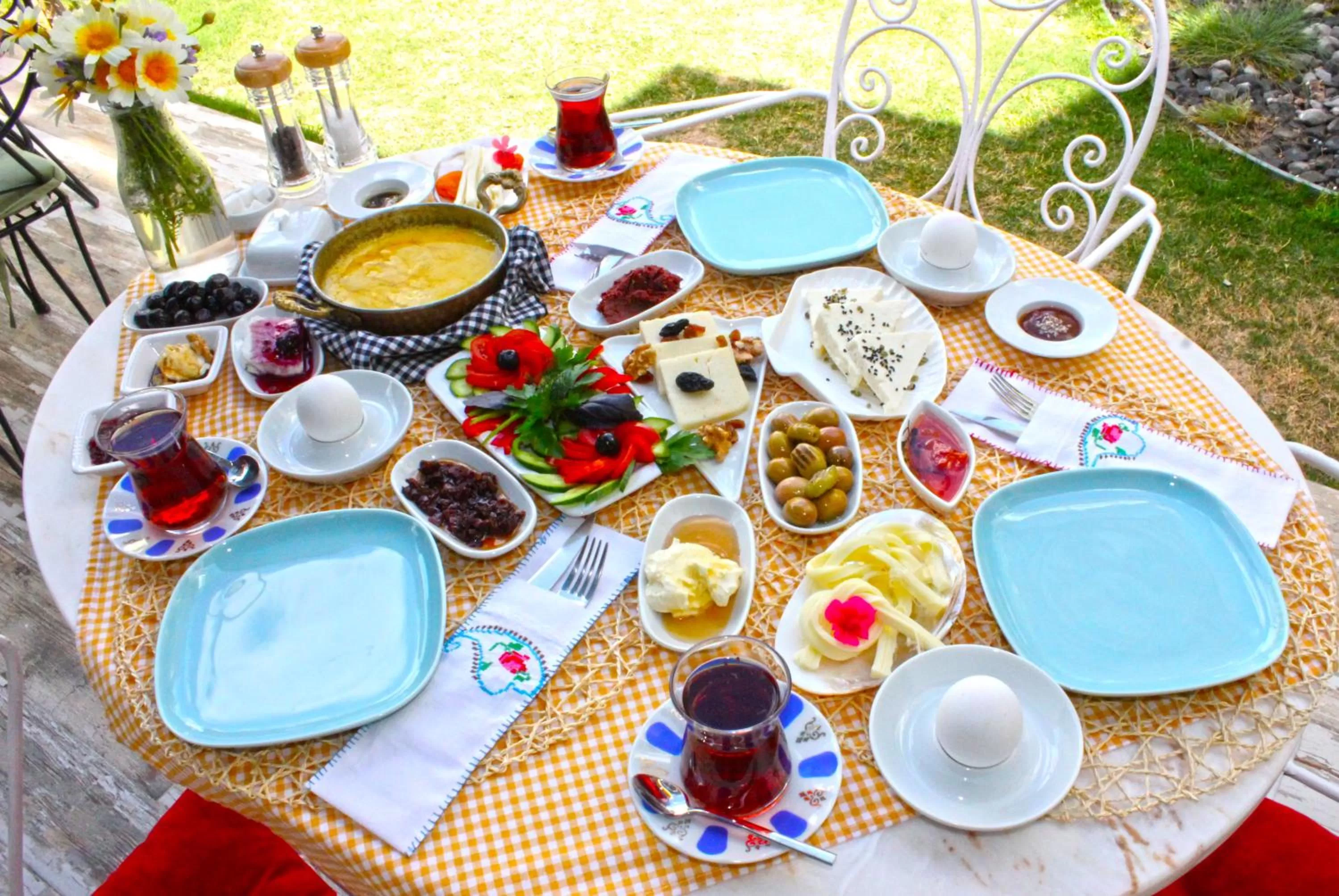 Breakfast in Morisi Konak Butik Otel