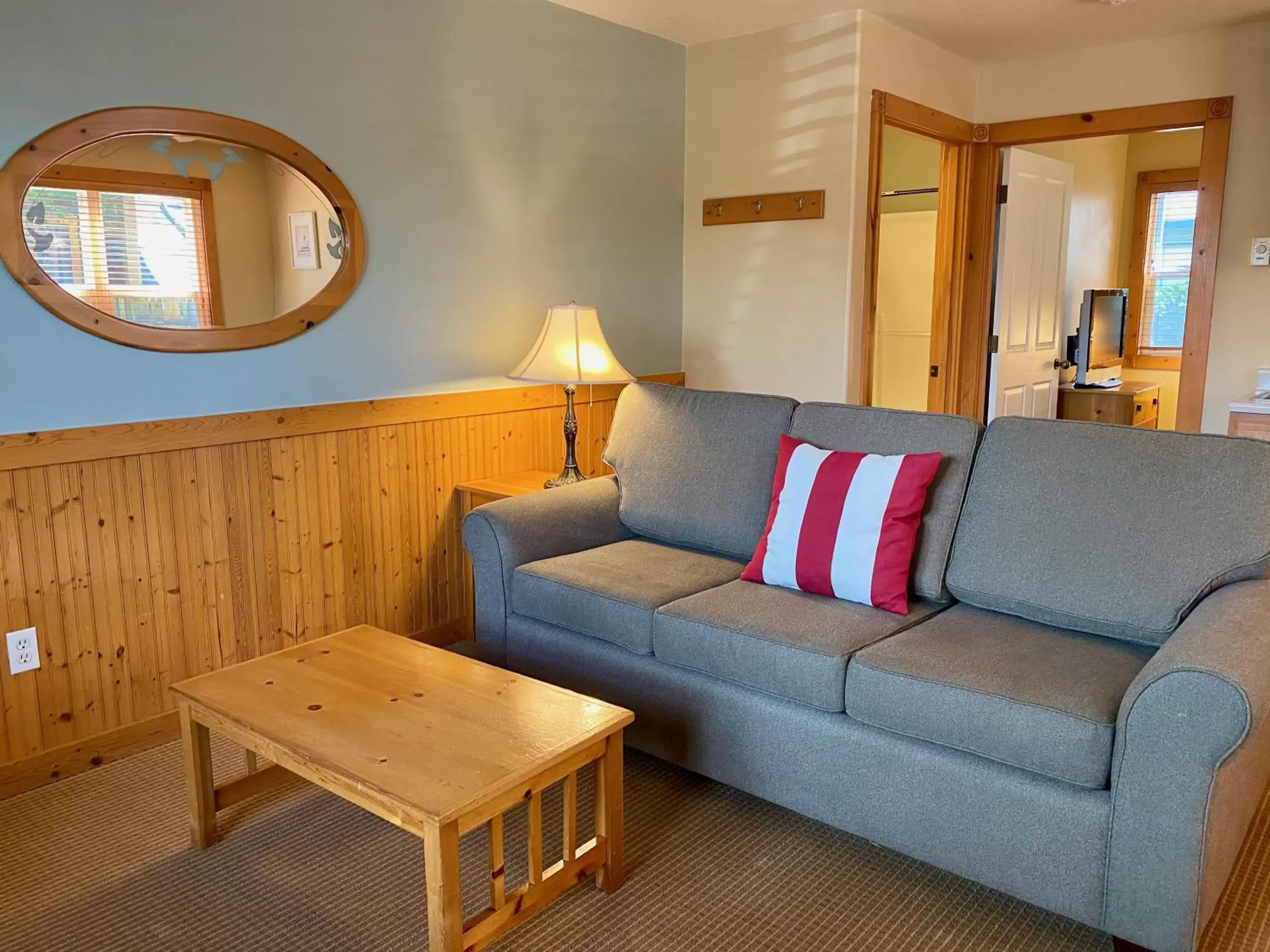 Living room, Seating Area in Lighthouse Inn